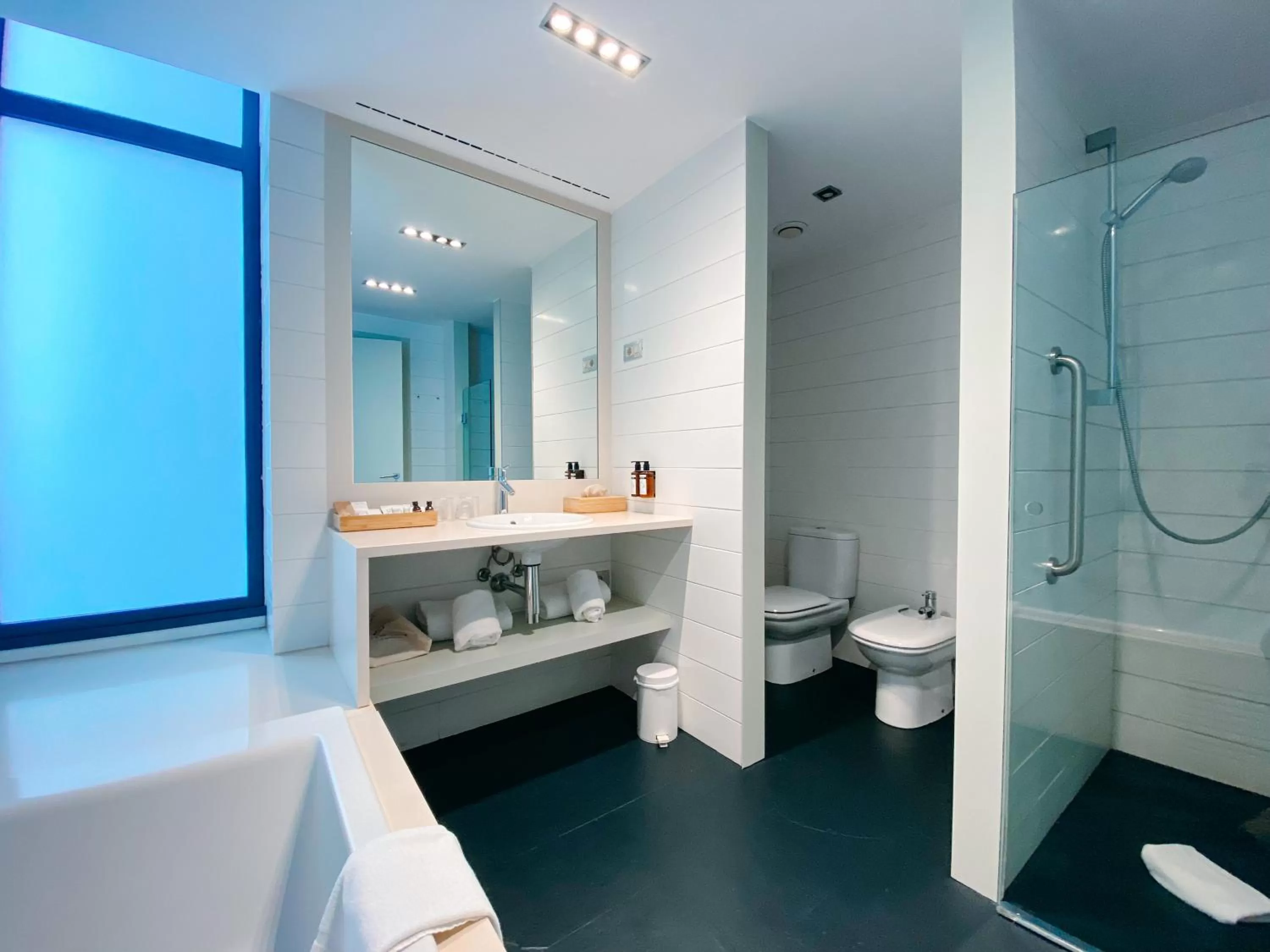 Bathroom in Hotel Terraverda at Empordà Golf Resort