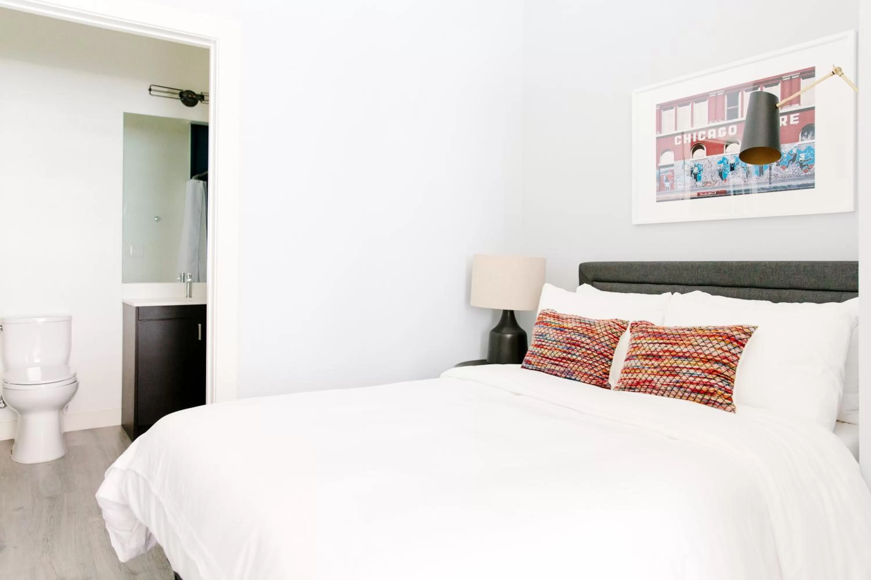 Deluxe Apartment in Sonder by Marriott Bonvoy The Plymouth Apartments Loop