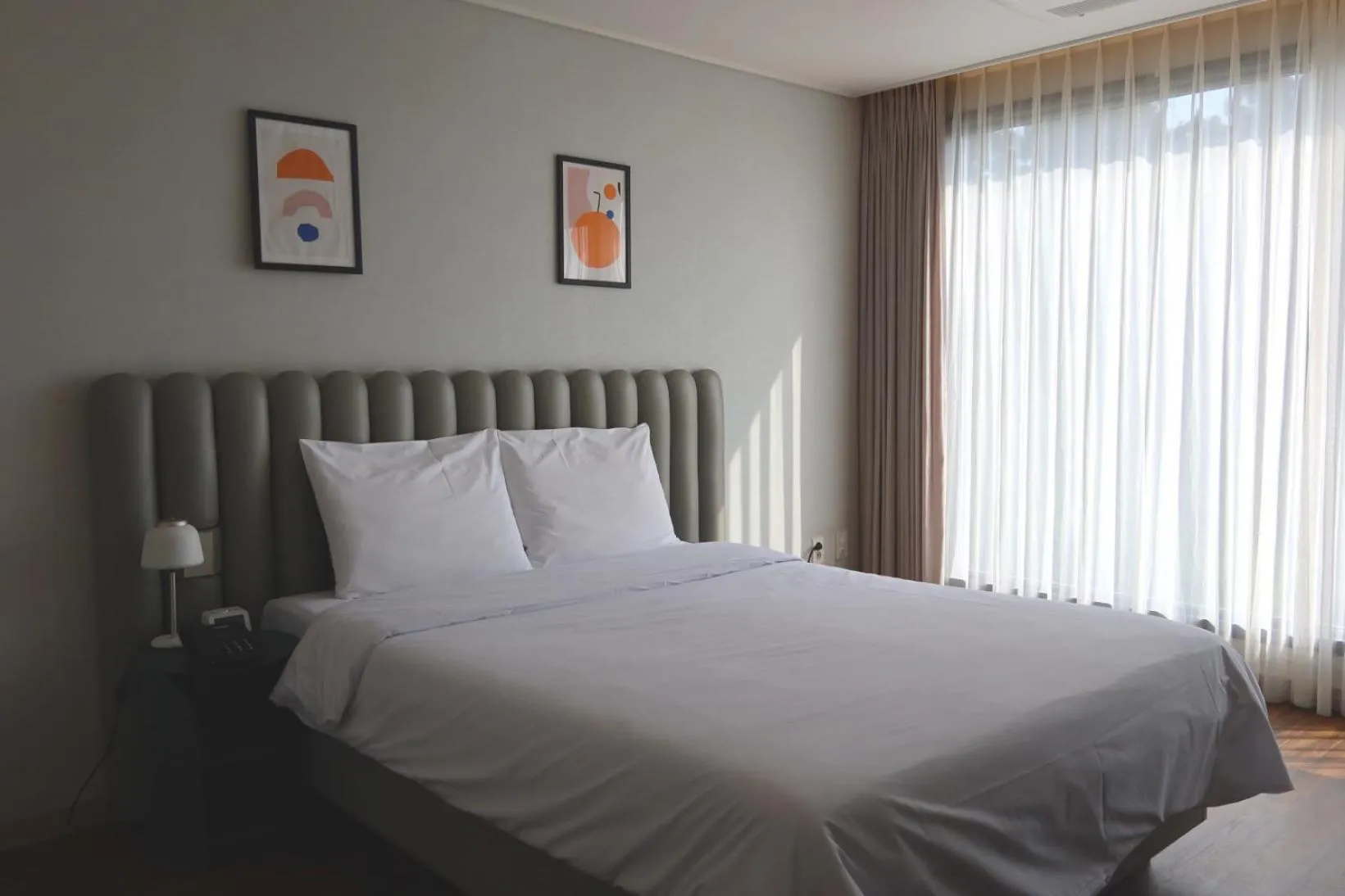 Decorative detail, Bed in Hotel Seogwipean