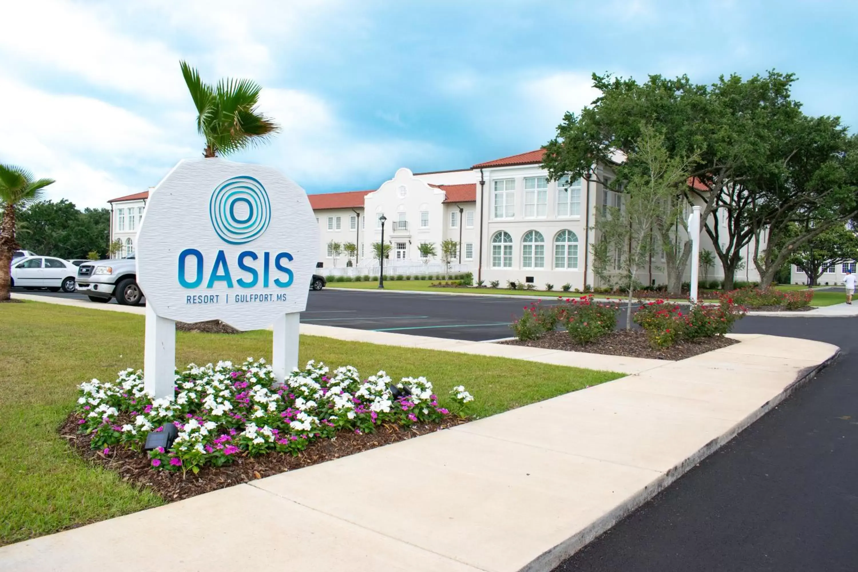Property Building in Oasis Resort Gulfport