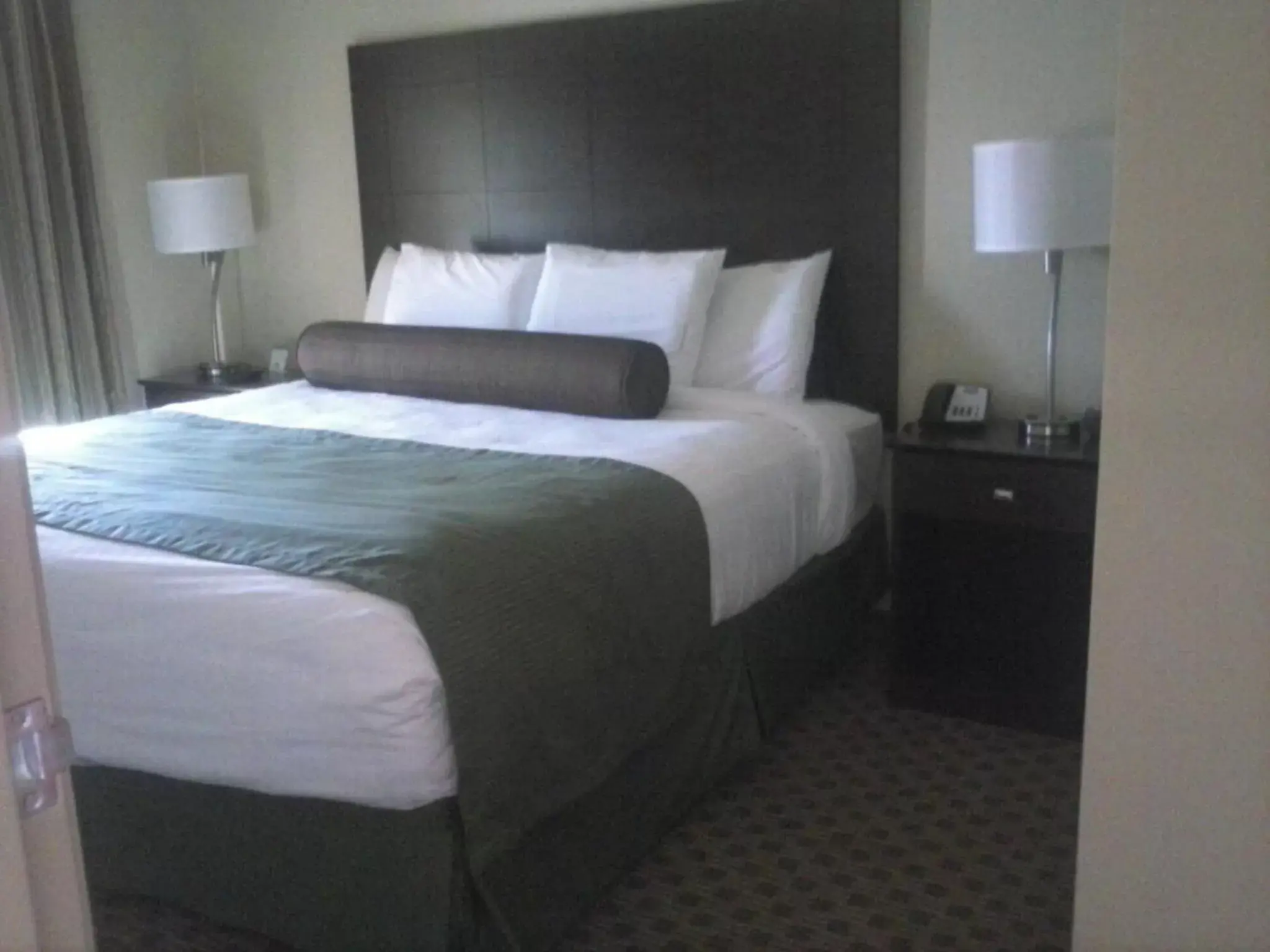 Bed in Cobblestone Inn & Suites - Avoca