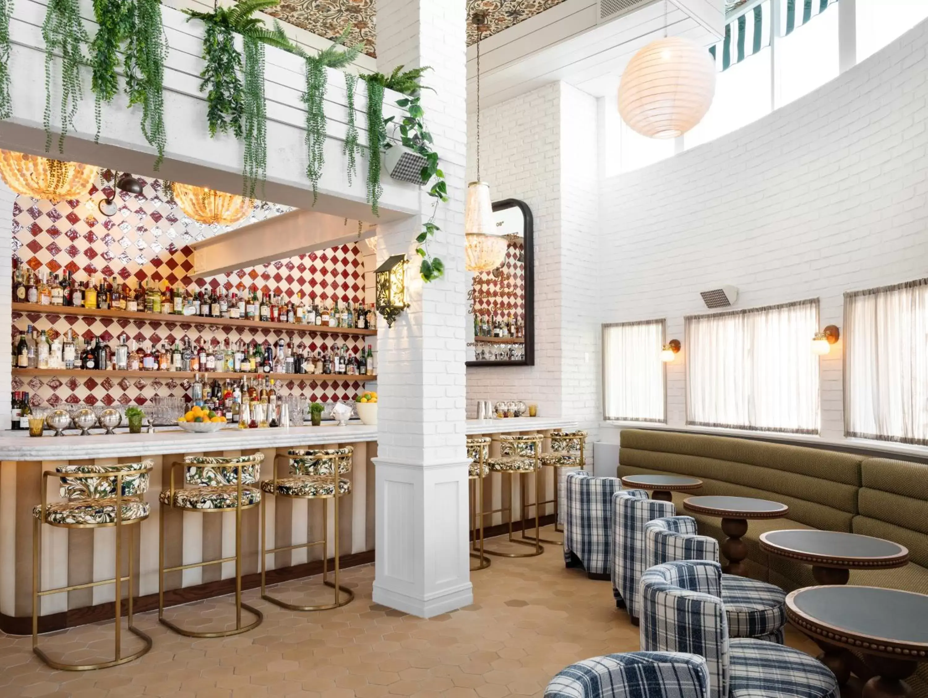 Restaurant/places to eat, Lounge/Bar in Palihouse West Hollywood