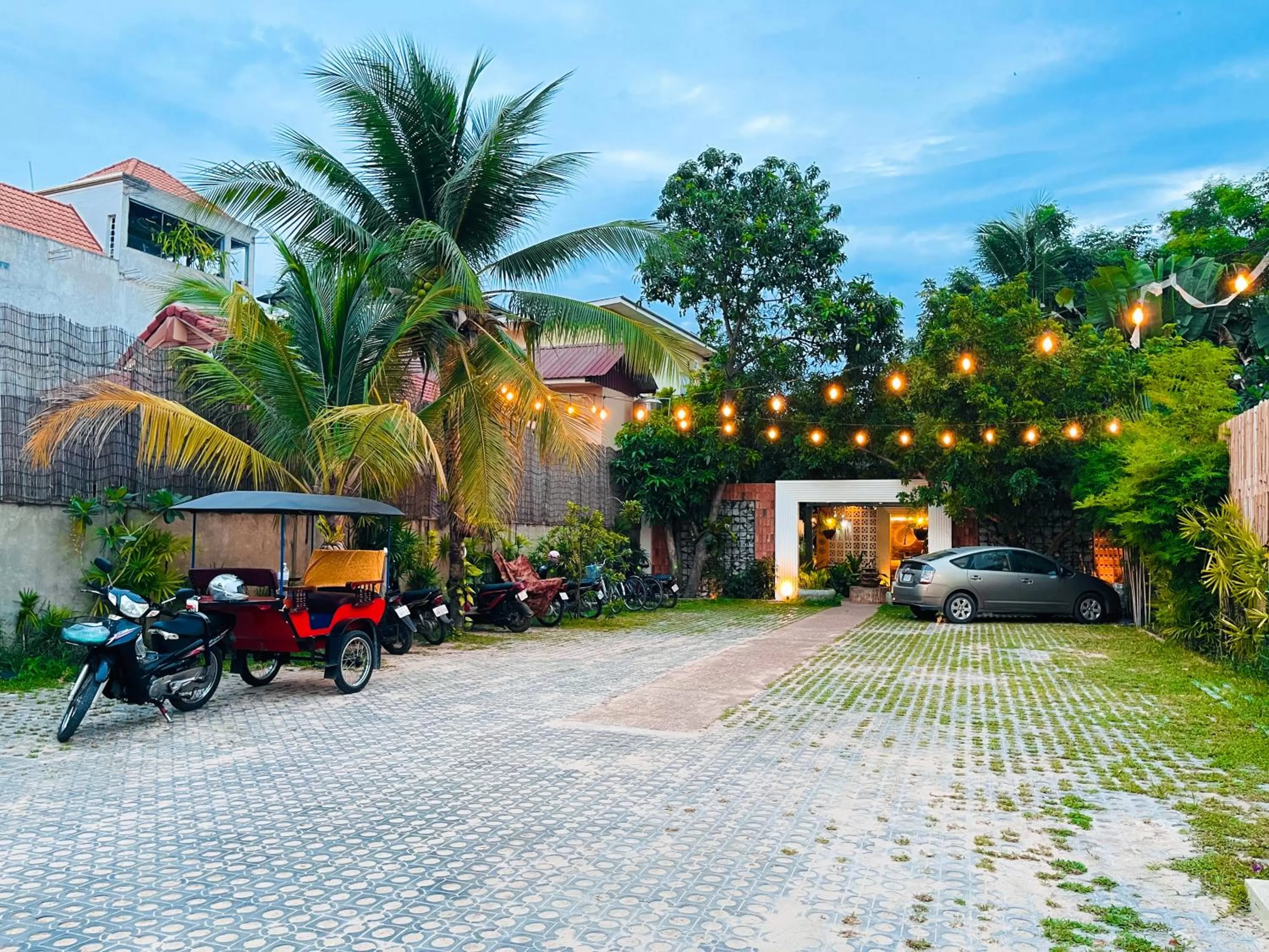 Facade/entrance in Home Indochine d'Angkor Hotel