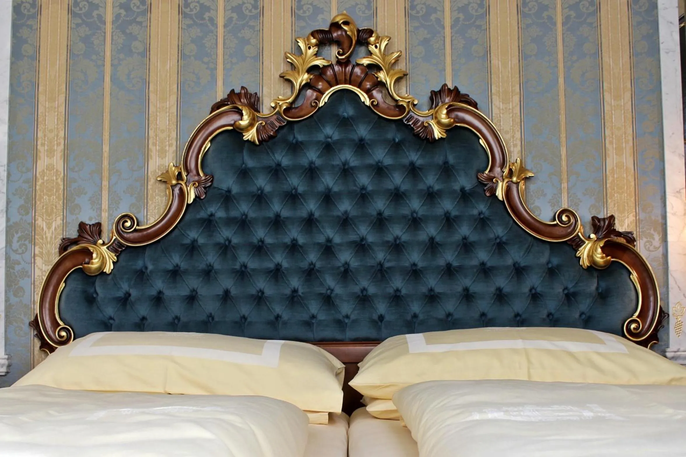 Bedroom, Bed in Hotel Palais Porcia