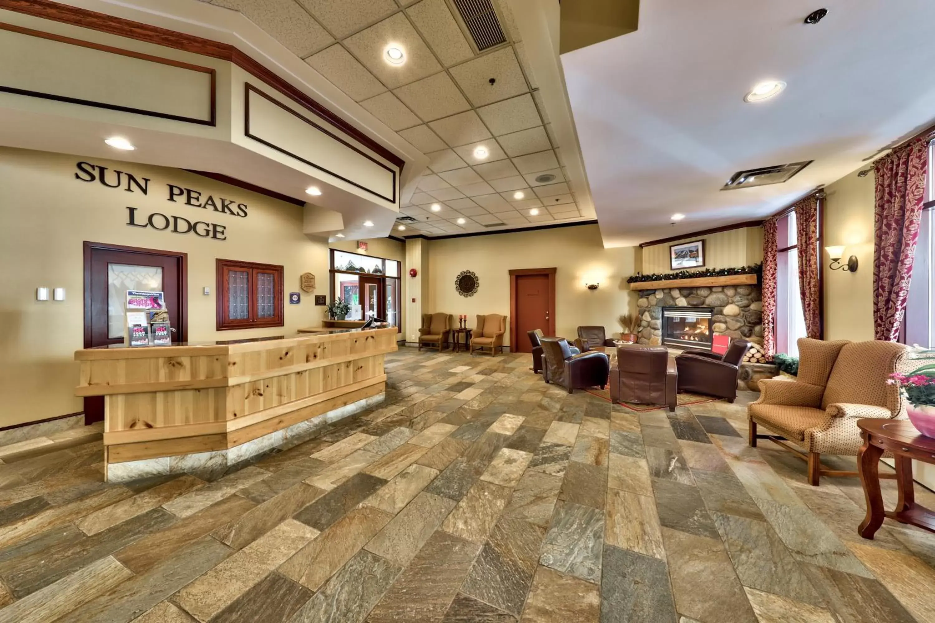 Lobby or reception, Lobby/Reception in Sun Peaks Lodge