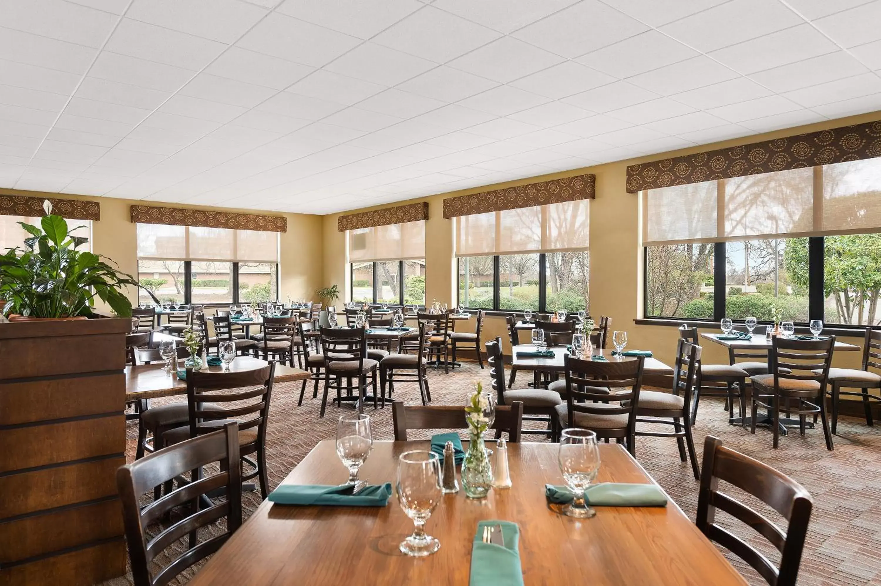 Restaurant/Places to Eat in Gaia Hotel & Spa Redding, Ascend Hotel Collection