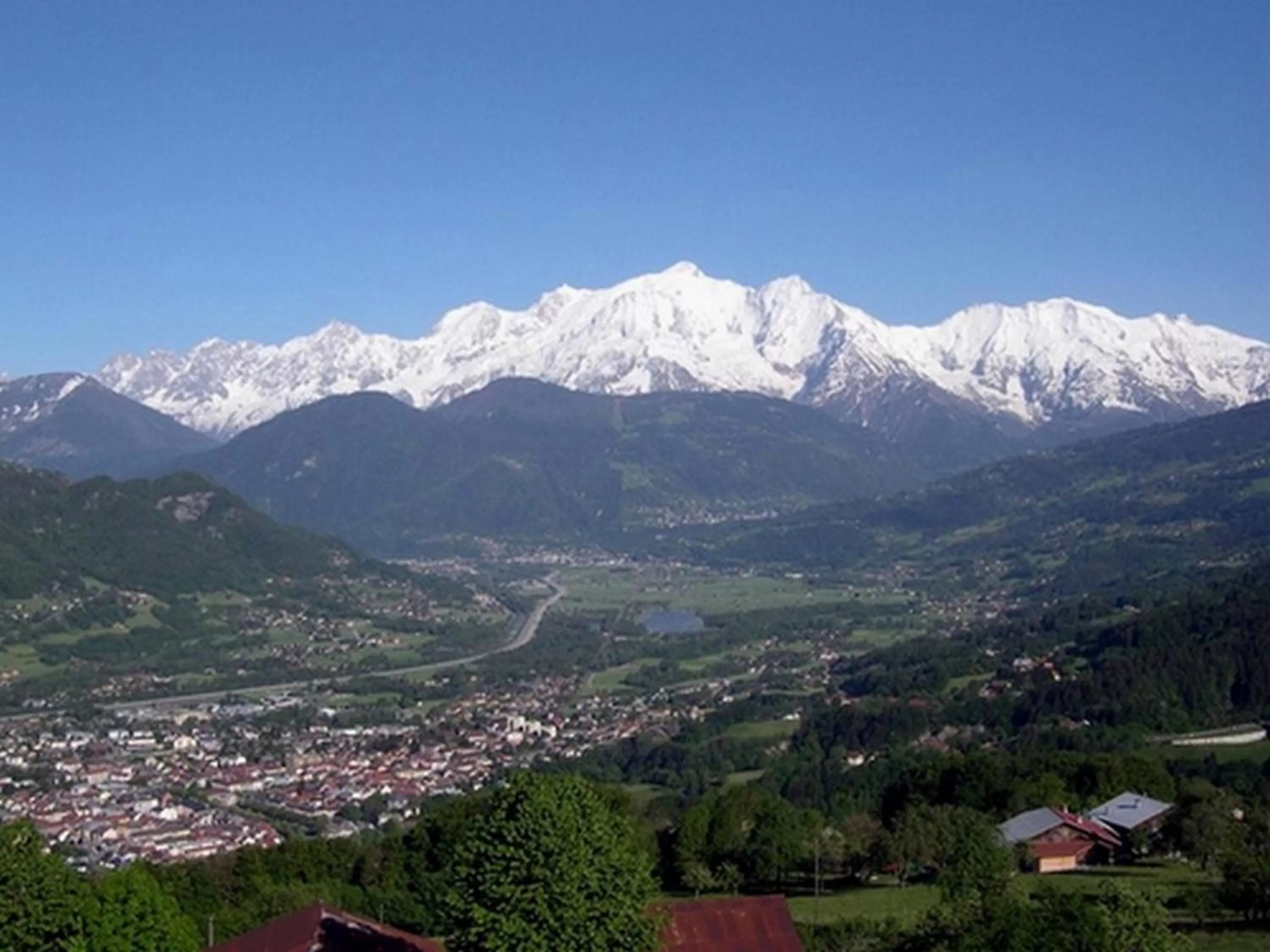 City view, Bird's-eye View in Chambres d'hôtes les Terrasses de Varme