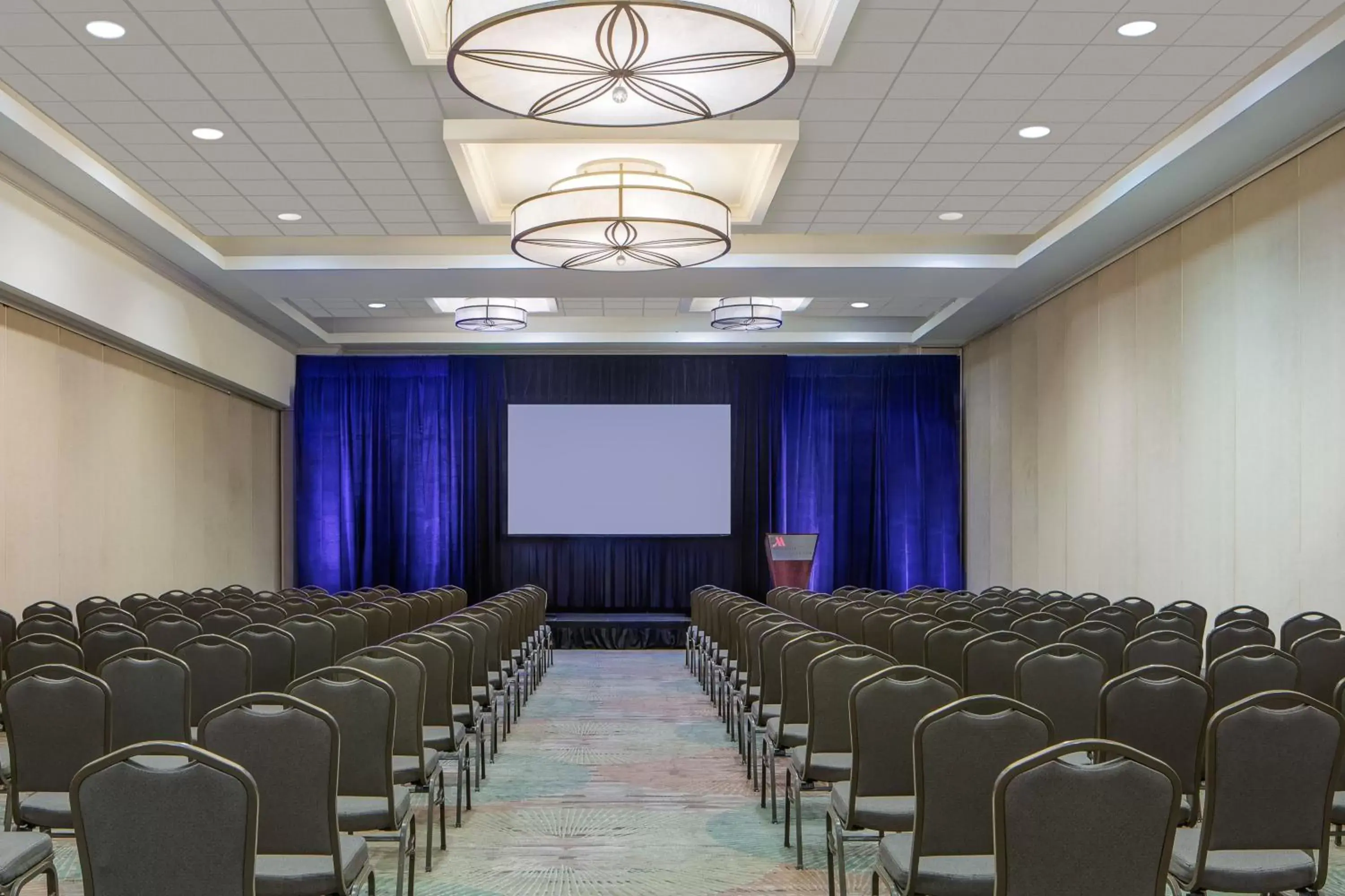 Meeting/conference room in Dallas-Addison Marriott Quorum by the Galleria