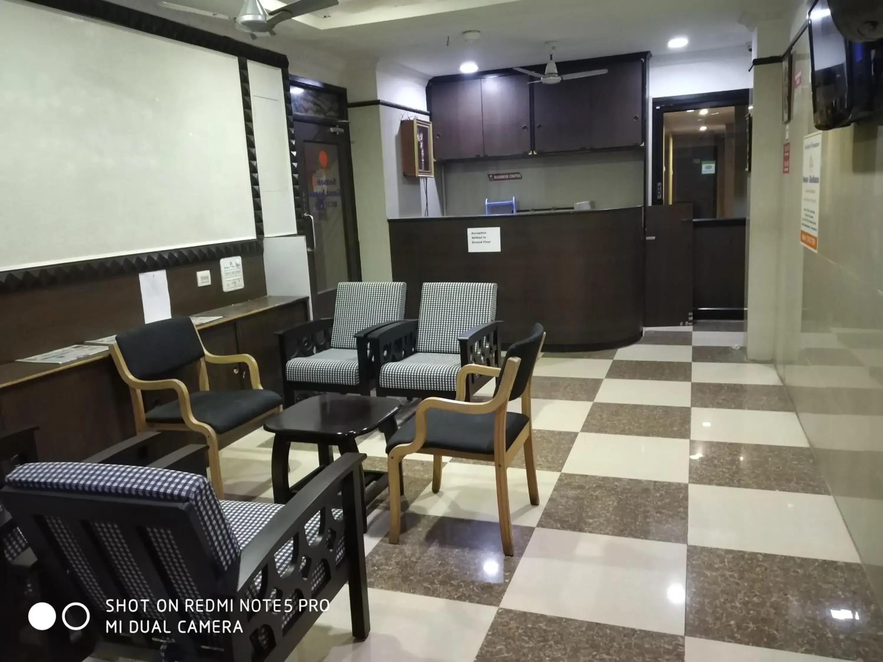 Communal lounge/ TV room, Lobby/Reception in Season 4 Residences - Teynampet Near Apollo Hospital ,Balaji Dental, US Consulate