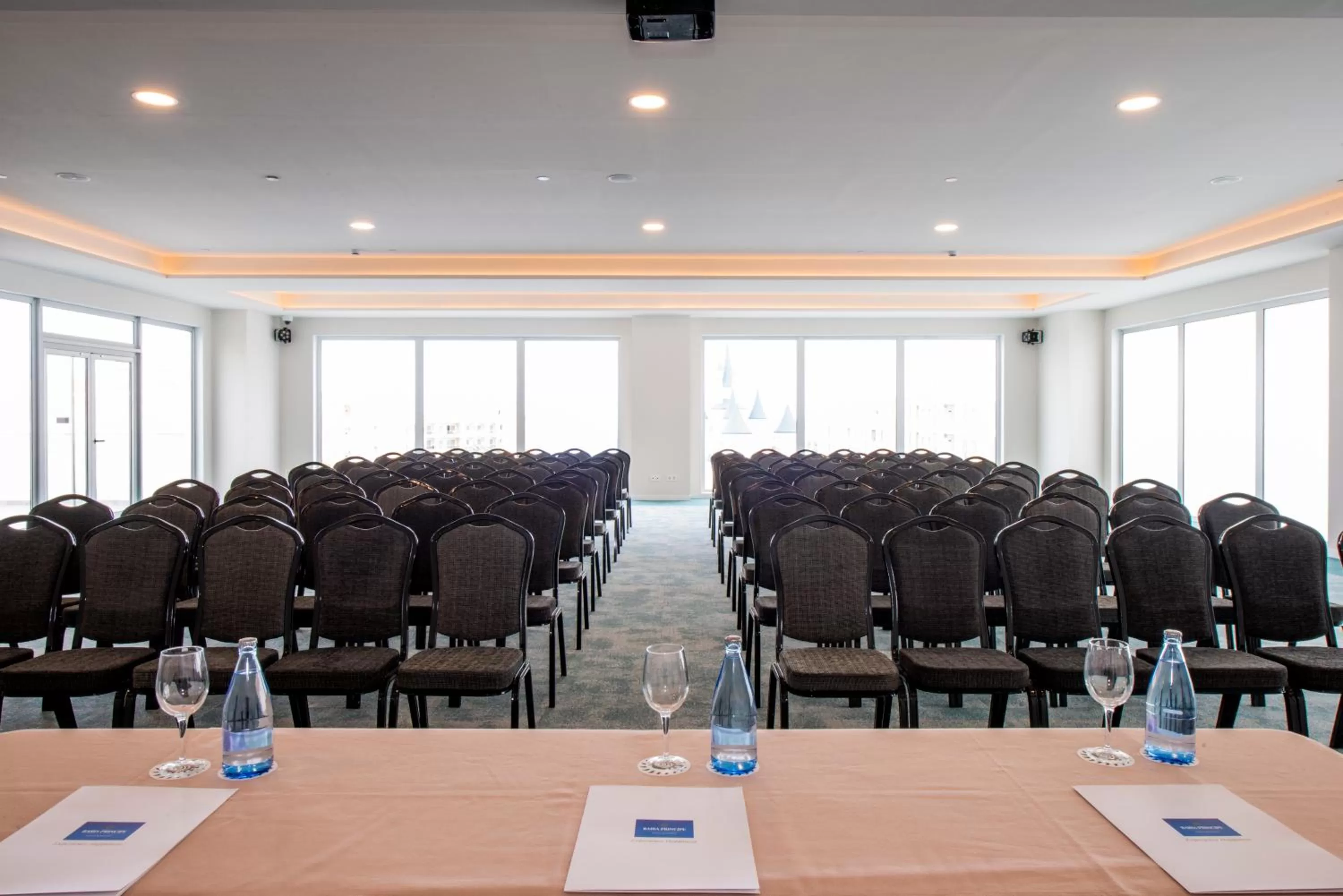 Communal lounge/ TV room in Bahia Principe Fantasia Tenerife - All Inclusive