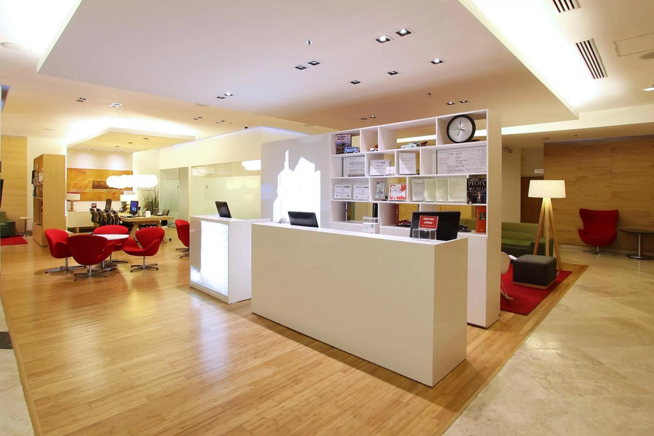 Lobby or reception in Fiesta Inn Insurgentes Viaducto