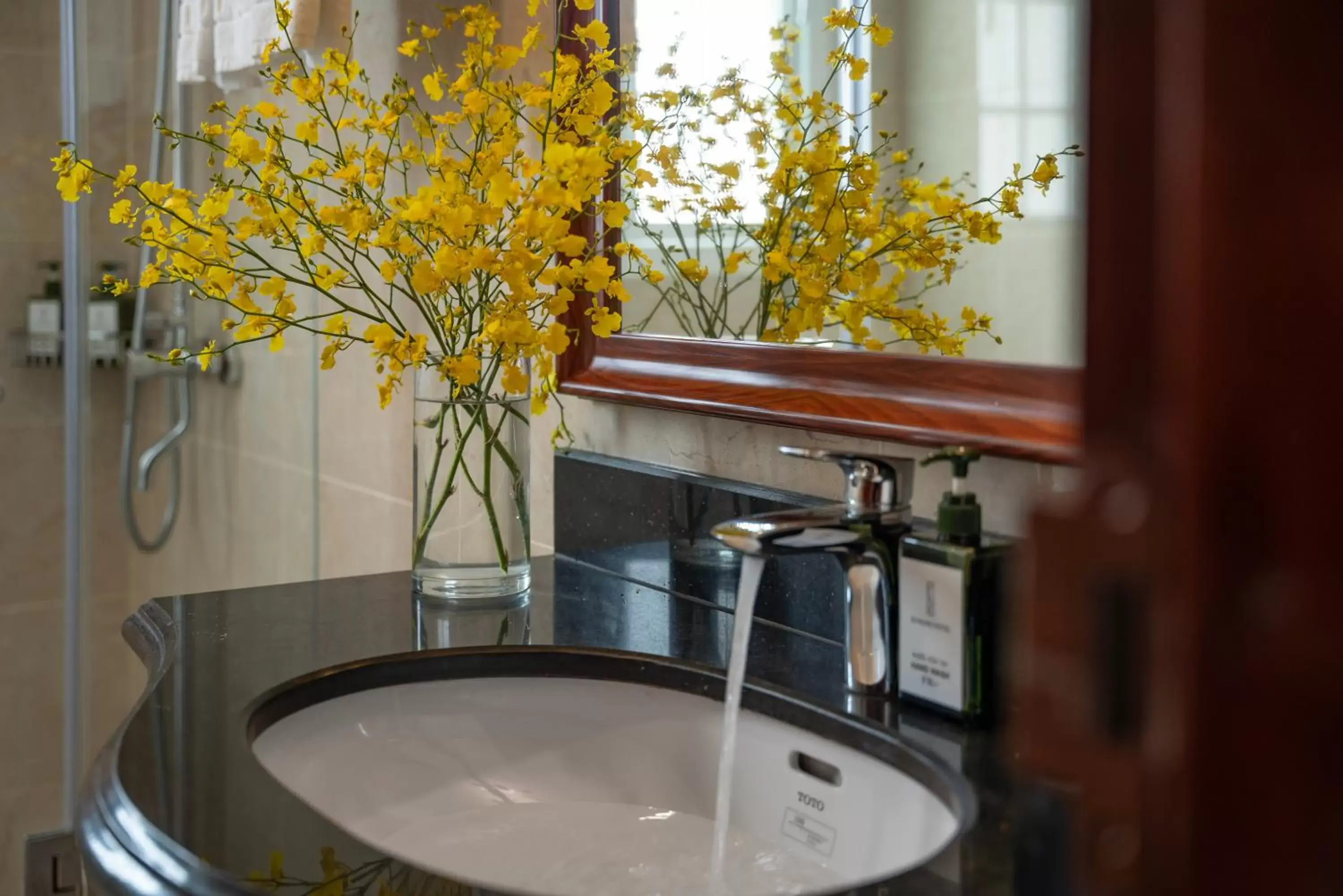 Bathroom in Sunline Hotel