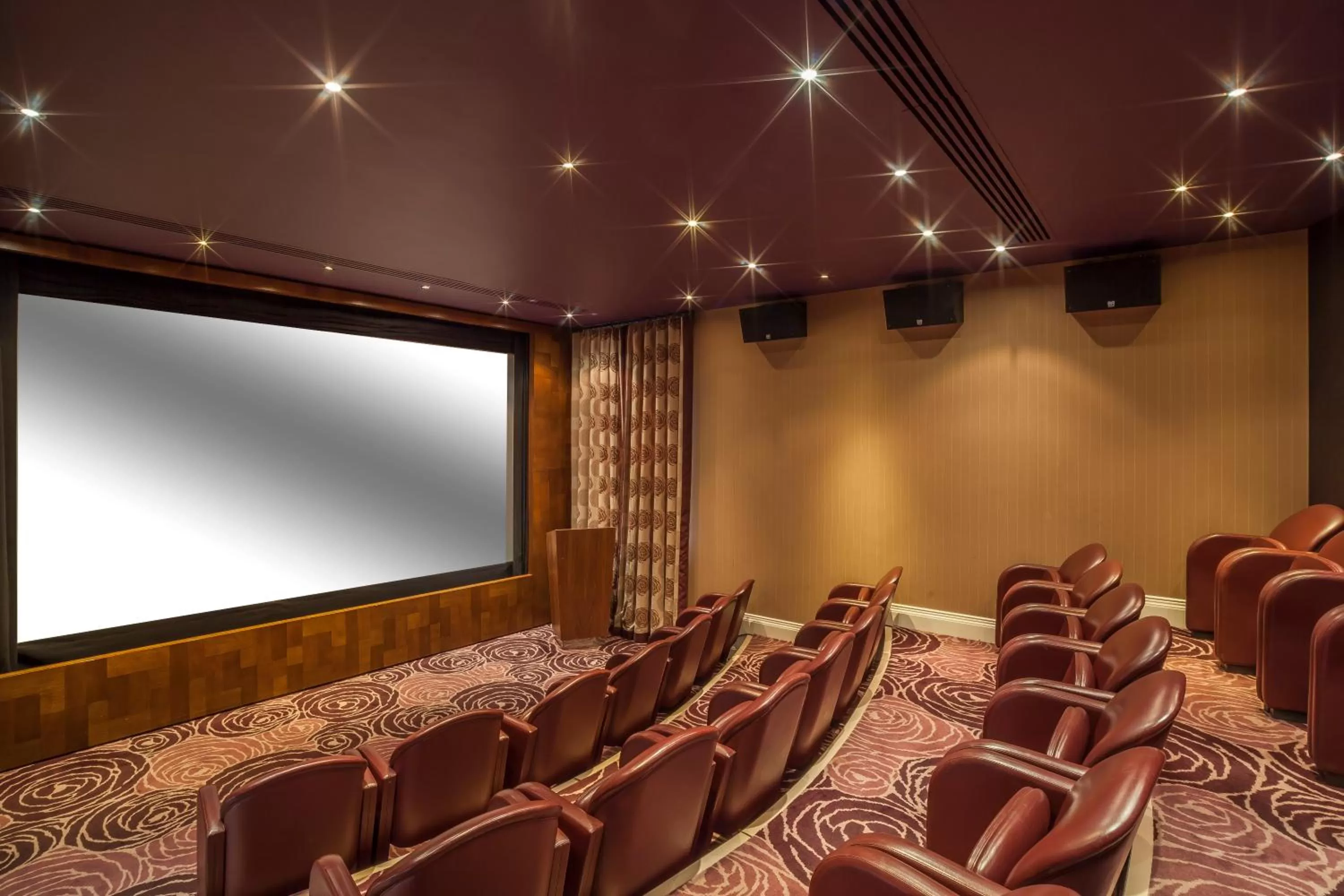 Evening entertainment in The Roseate Reading