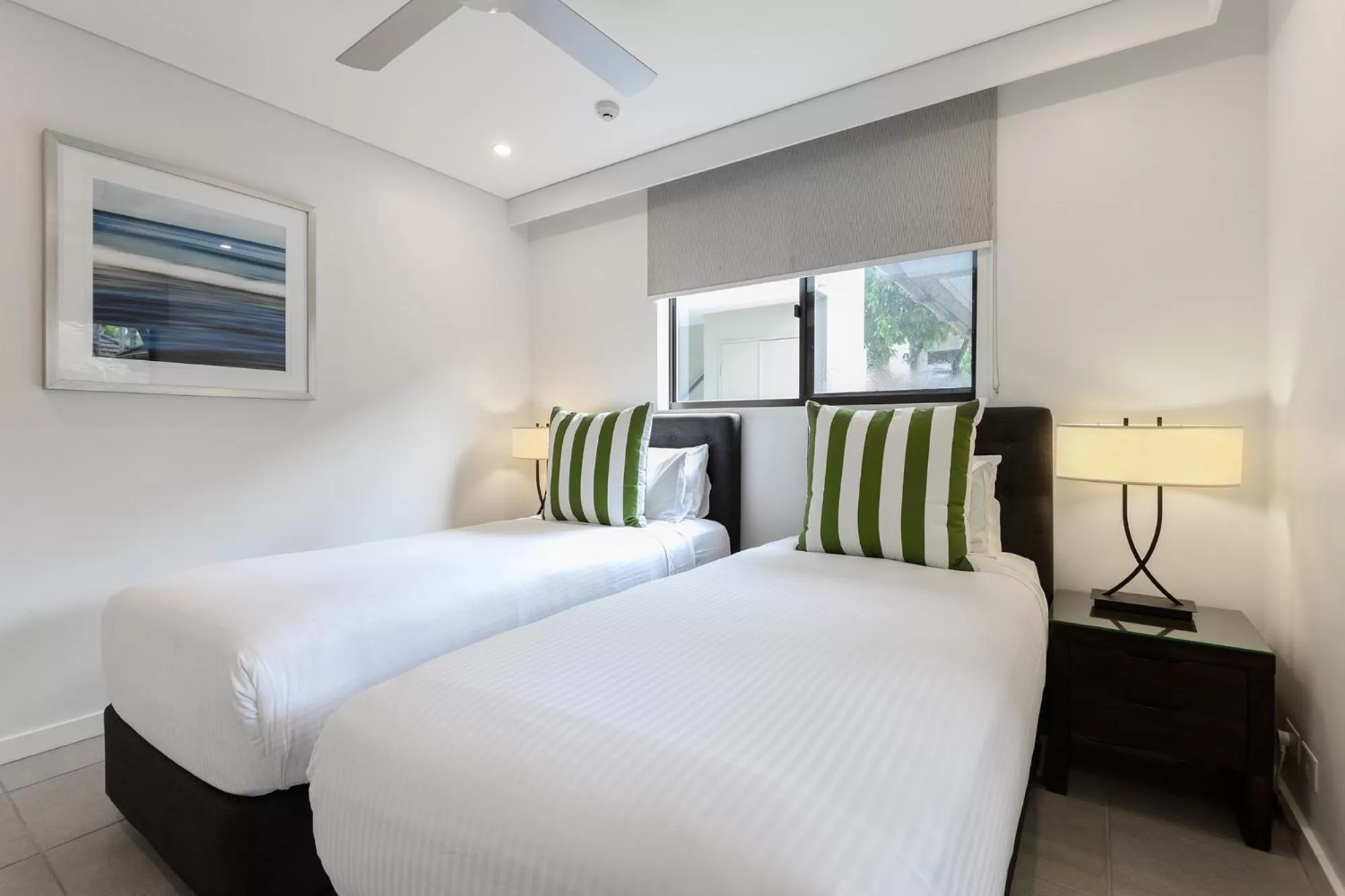 Bed in Port Douglas Private Apartments in Temple