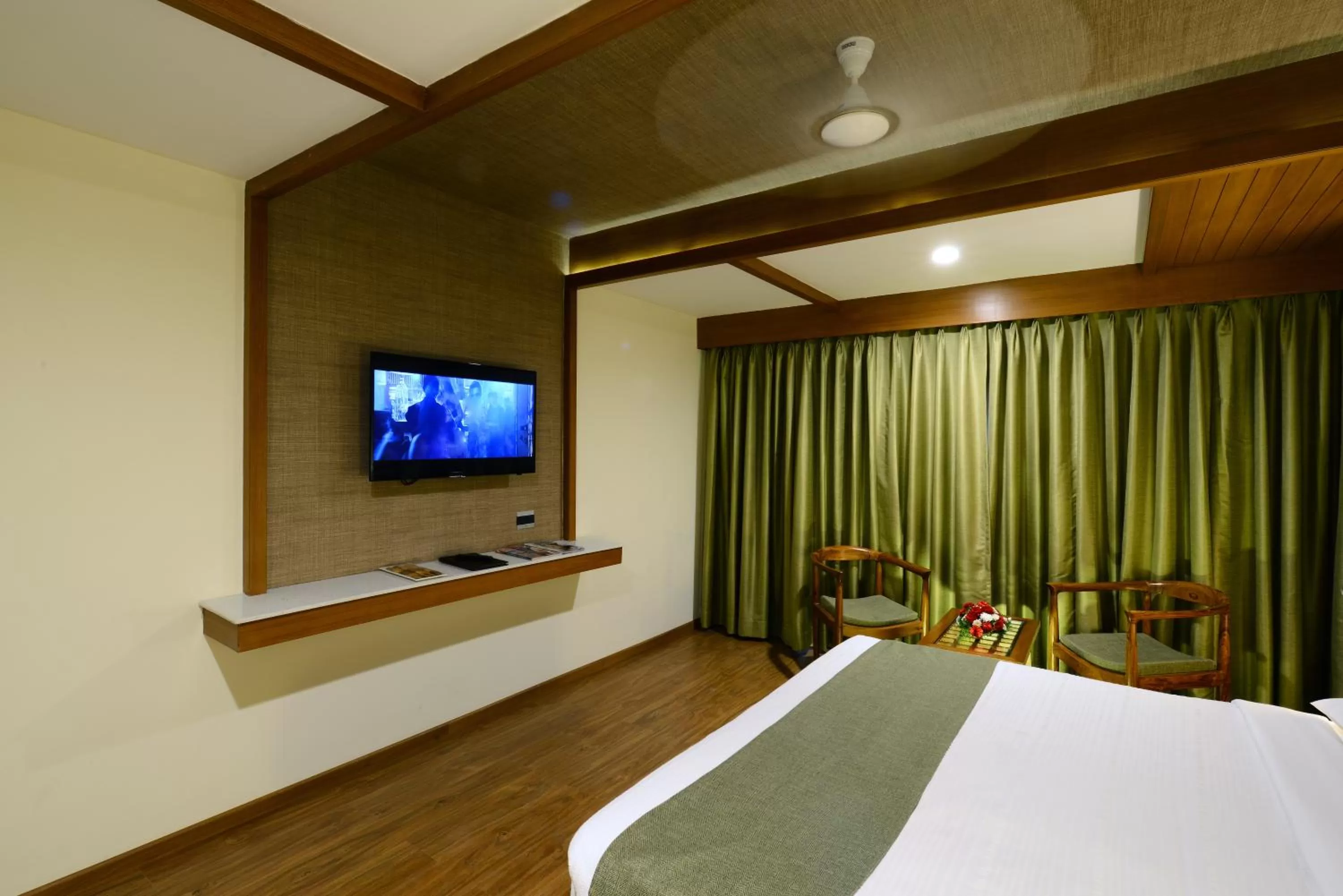 TV and multimedia, Bed in Taj Mahal Hotel