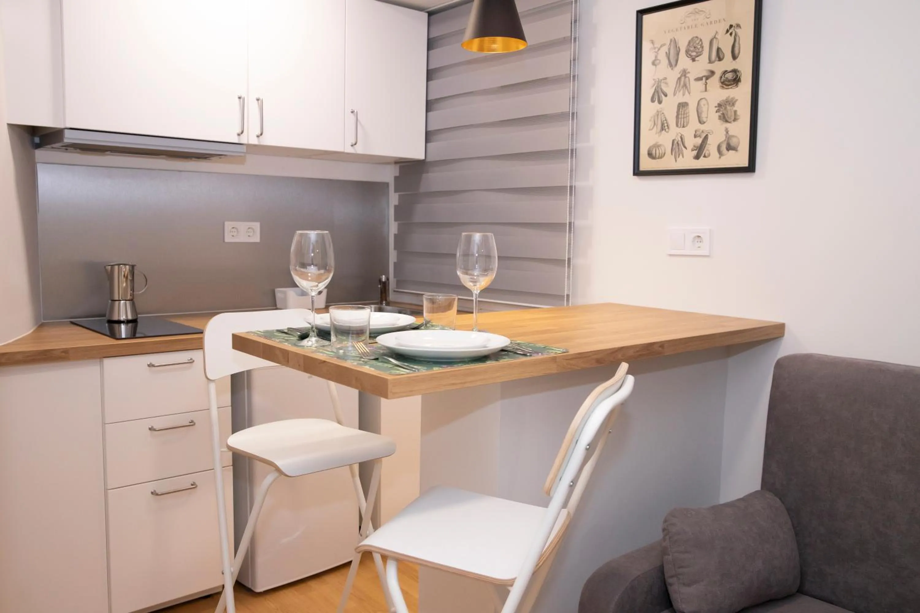 Kitchen or kitchenette in Hostal Montaloya