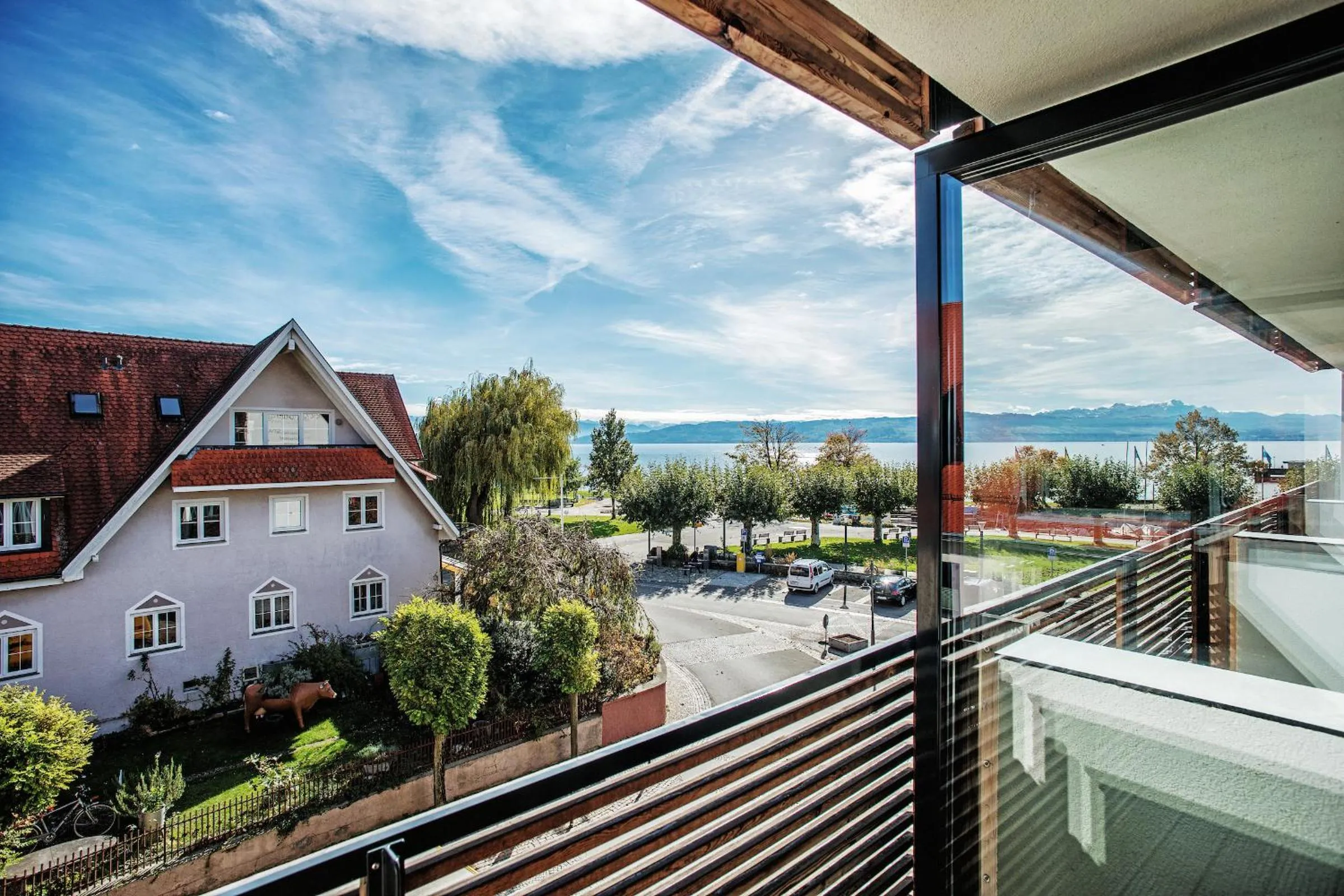 Double Room with Side Lake View and Balcony in Seehotel Litz