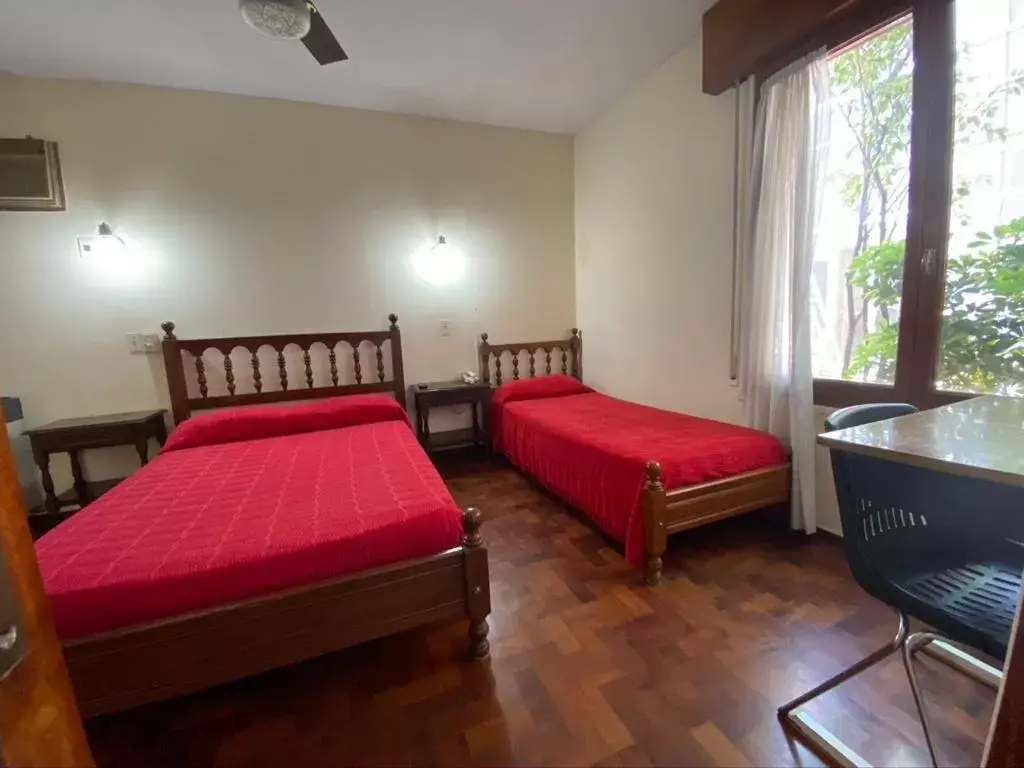 Triple Room in Hotel Villa Inés Mendoza Triple Room in Hotel Villa Inés Mendoza