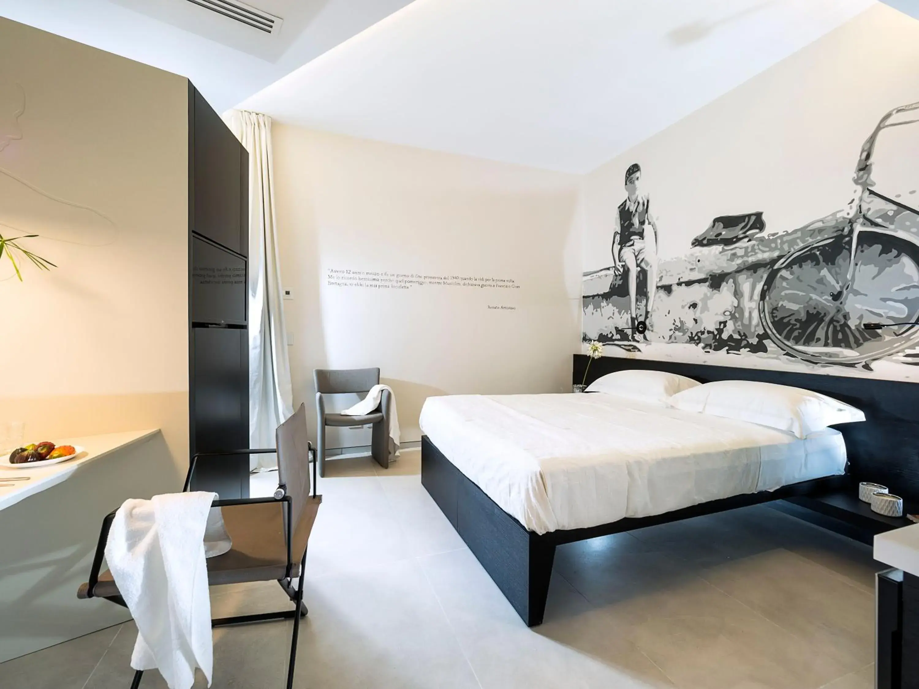 Bedroom, Room Photo in Duomo Suites & Spa