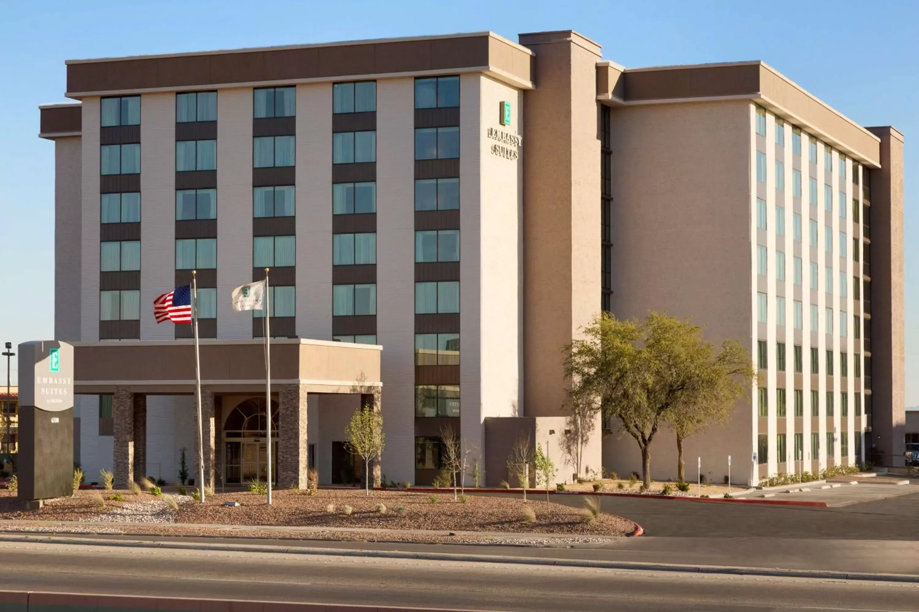 Property Building in Embassy Suites by Hilton El Paso