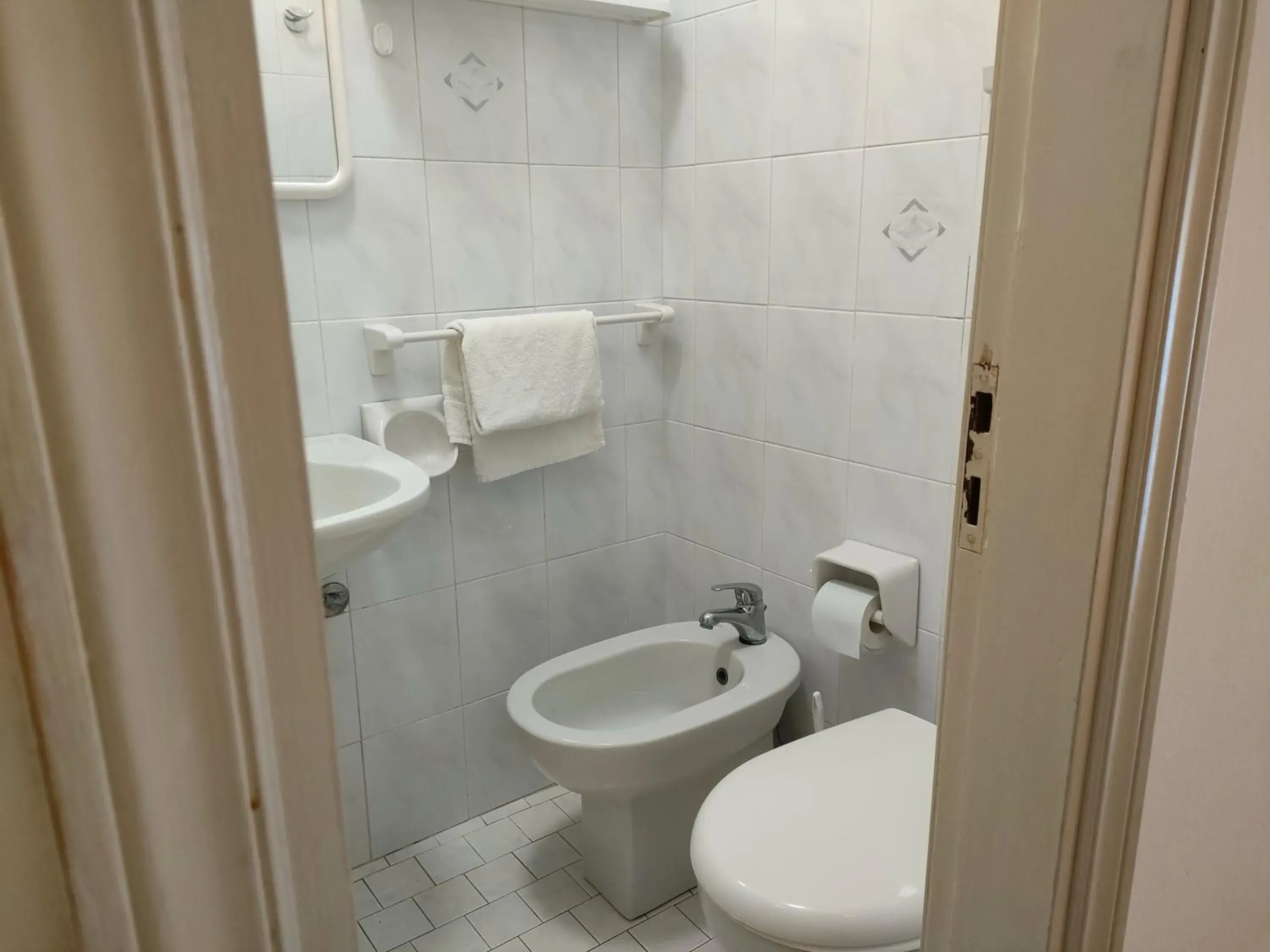 Bathroom in Aura Living Hotel