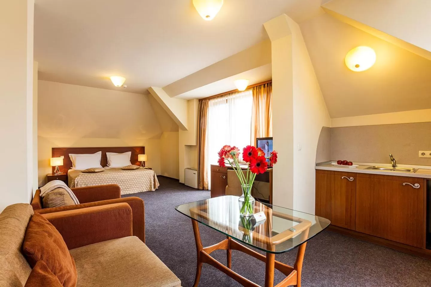 Bed in Sofia Place Hotel by HMG