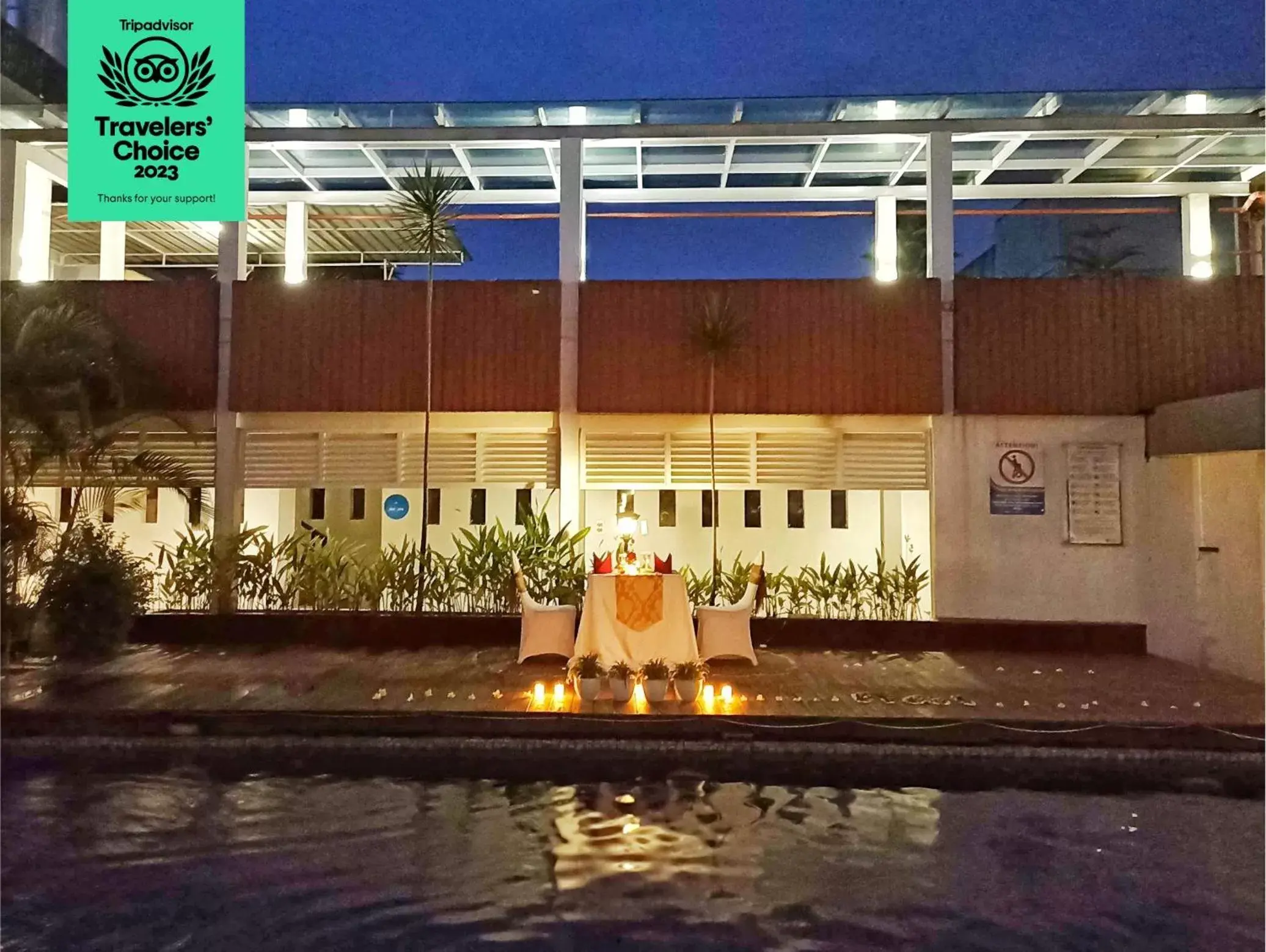 Swimming pool in Dafam Hotel Cilacap Swimming pool in Dafam Hotel Cilacap