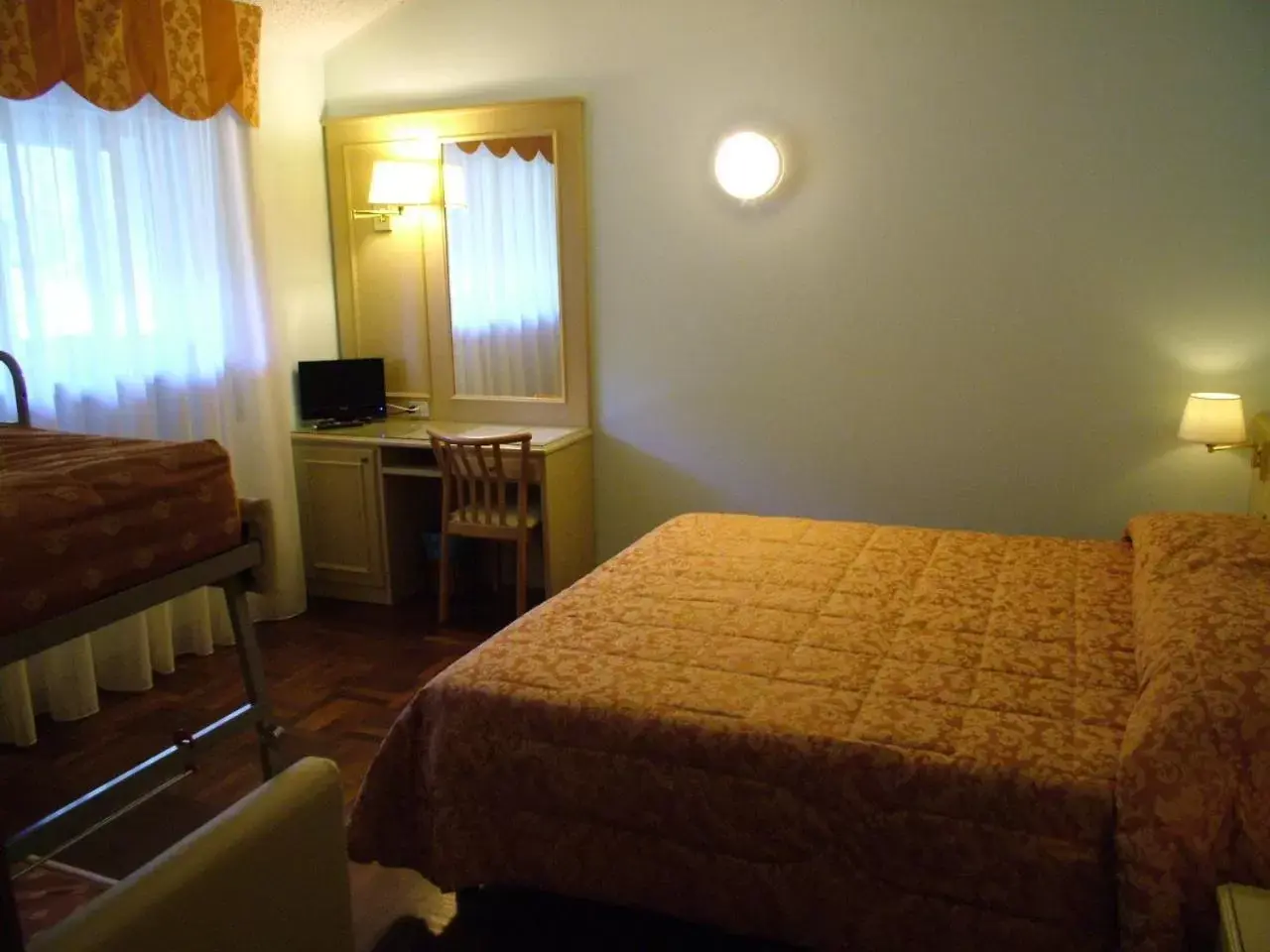 Photo of the whole room, Bed in LH Hotel Del Lago Scanno