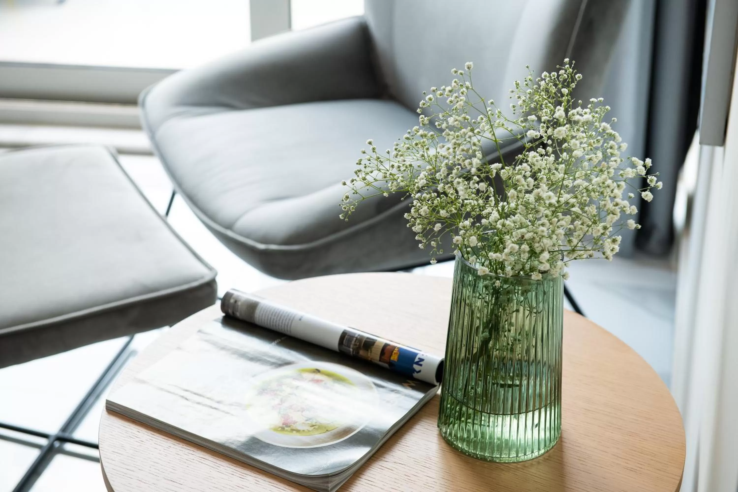 Seating area in Enattica Suites
