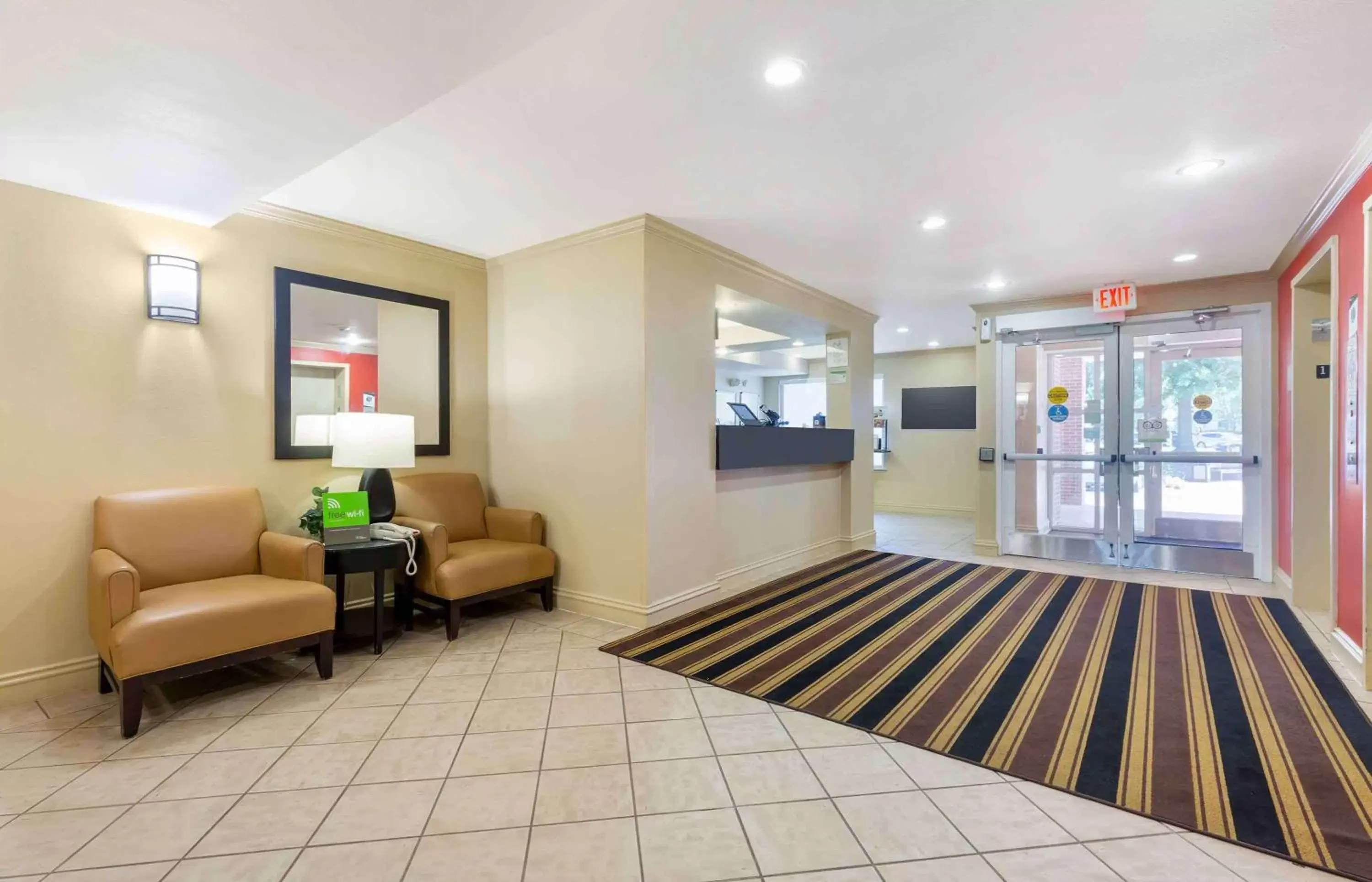 Lobby or reception, Lobby/Reception in Extended Stay America Suites - Washington, DC - Tysons Corner