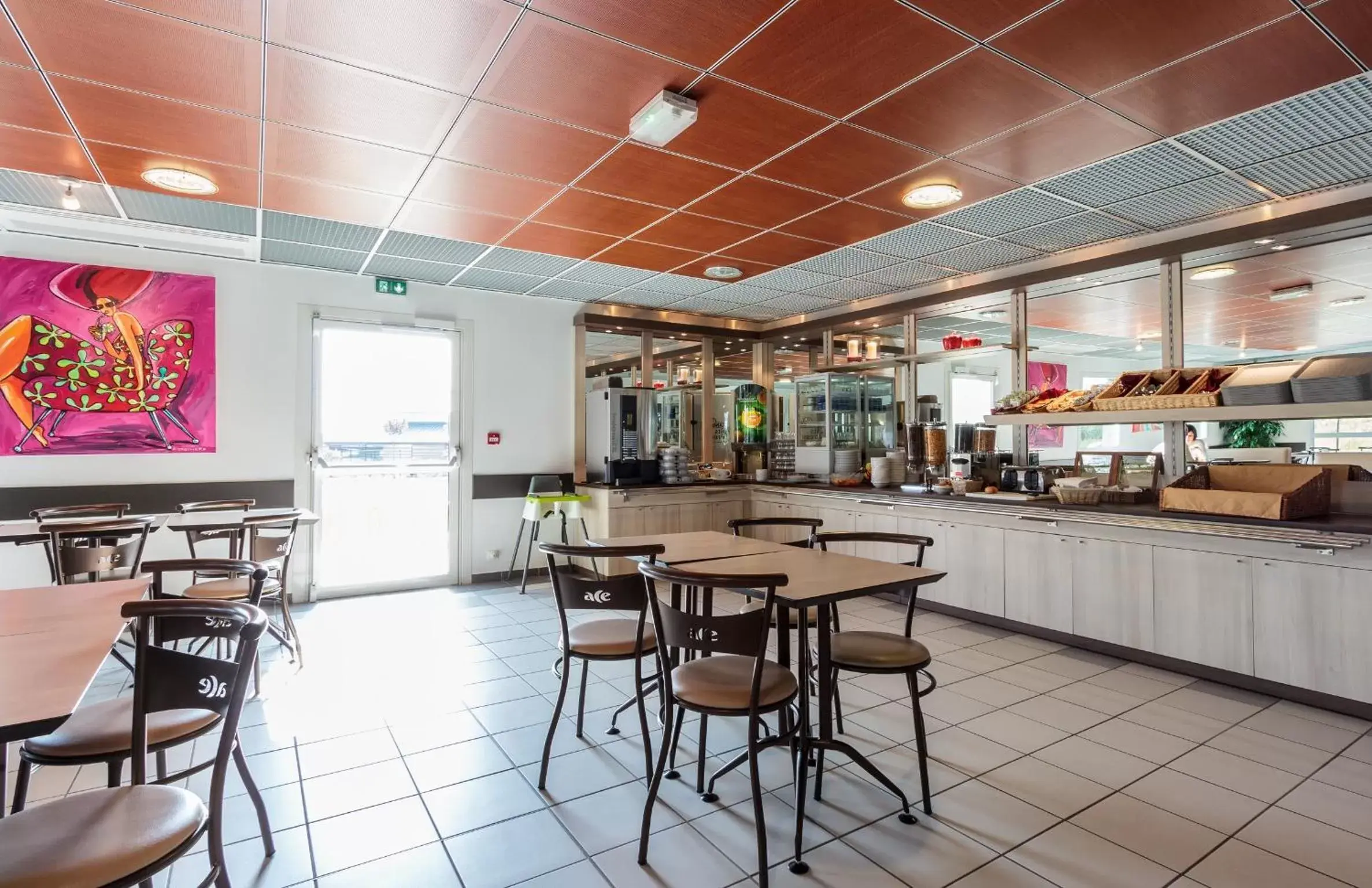 Continental breakfast, Restaurant/Places to Eat in Ace Hotel Roanne