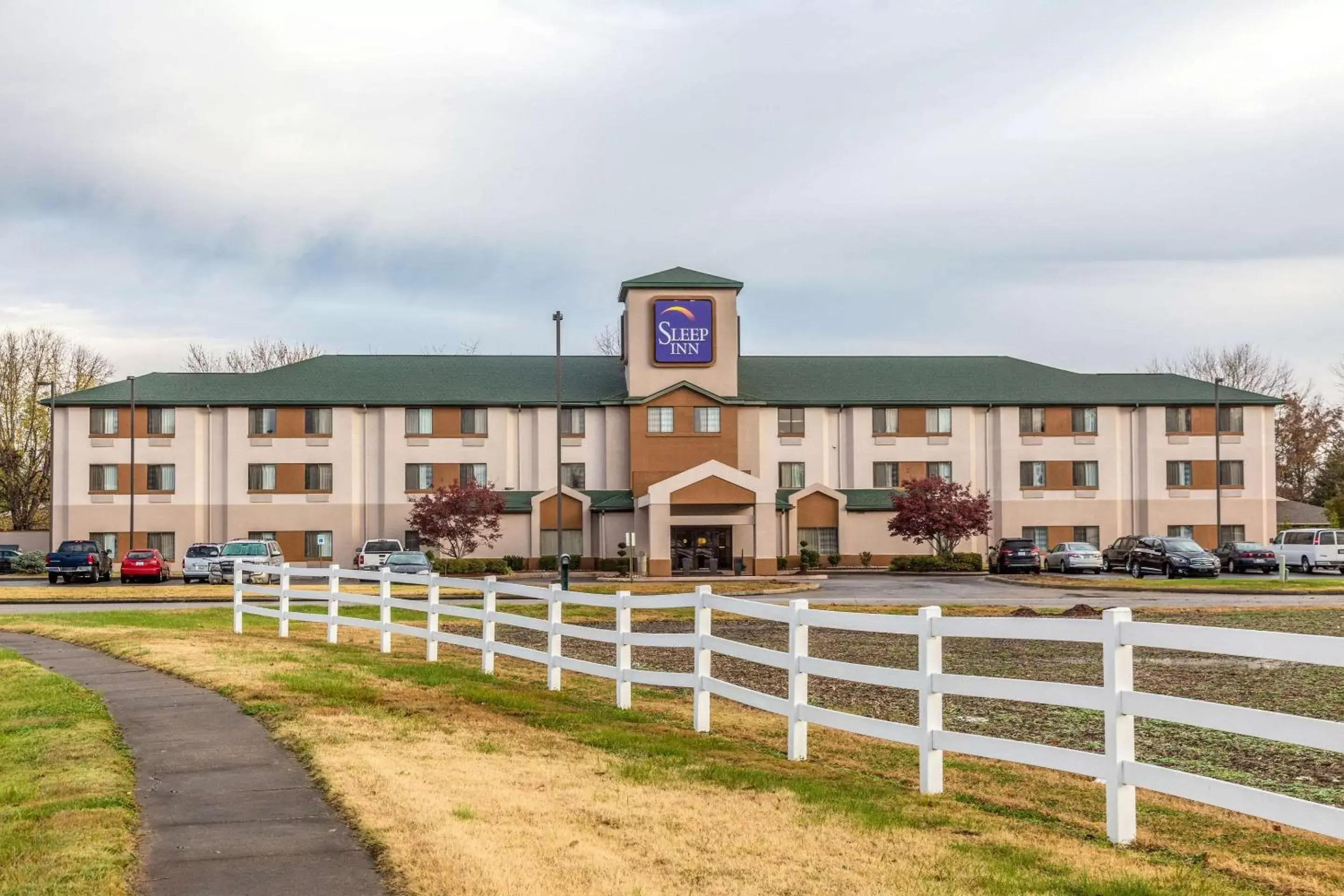 Property Building in Sleep Inn Owensboro