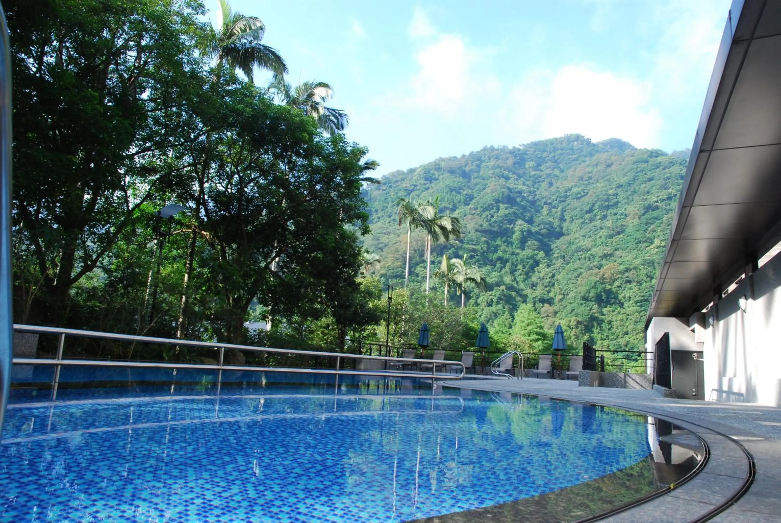 Swimming pool in Great Roots Forestry Spa Resort