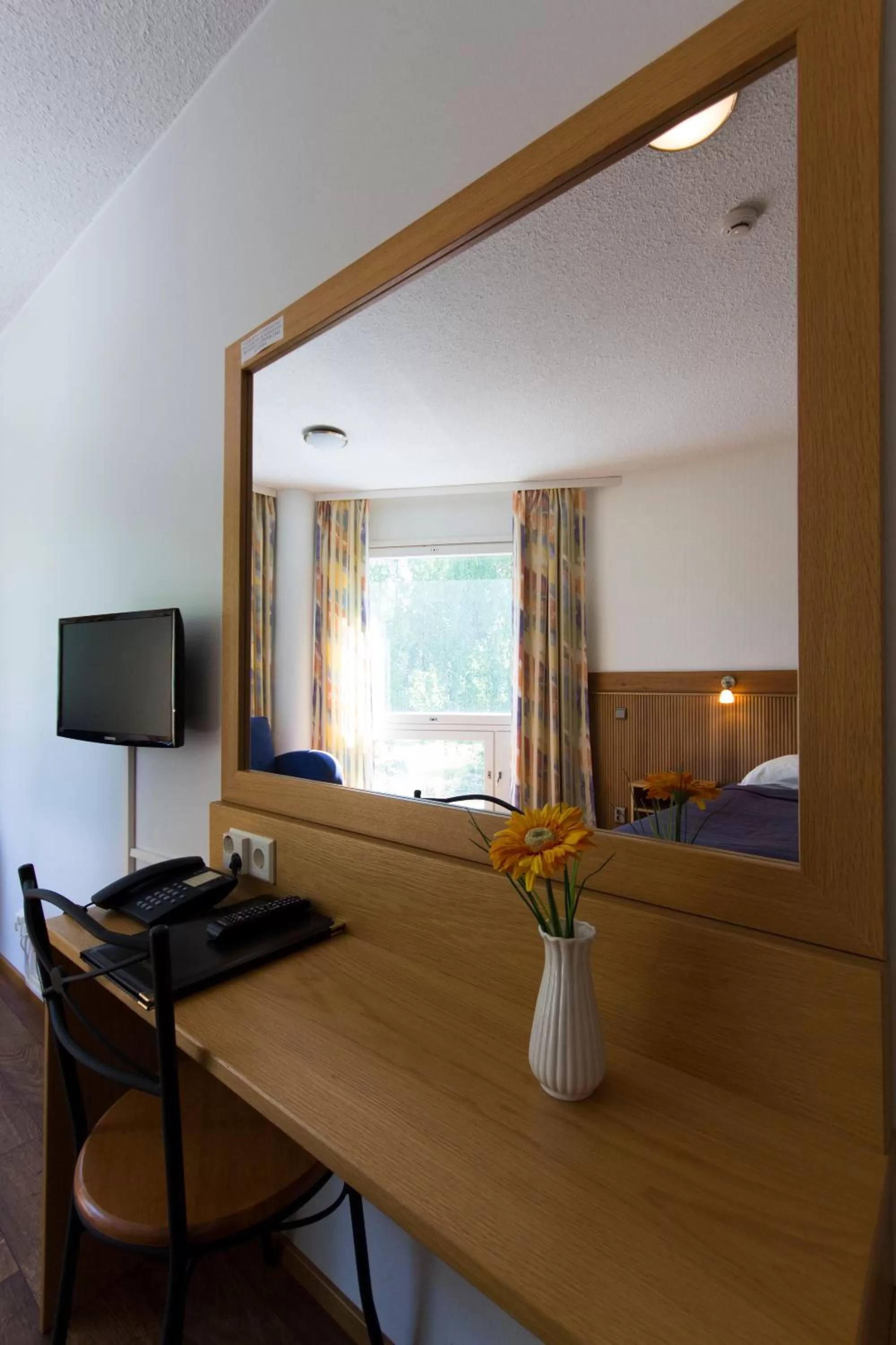 Decorative detail, TV/Entertainment Center in Hotelli Pesti