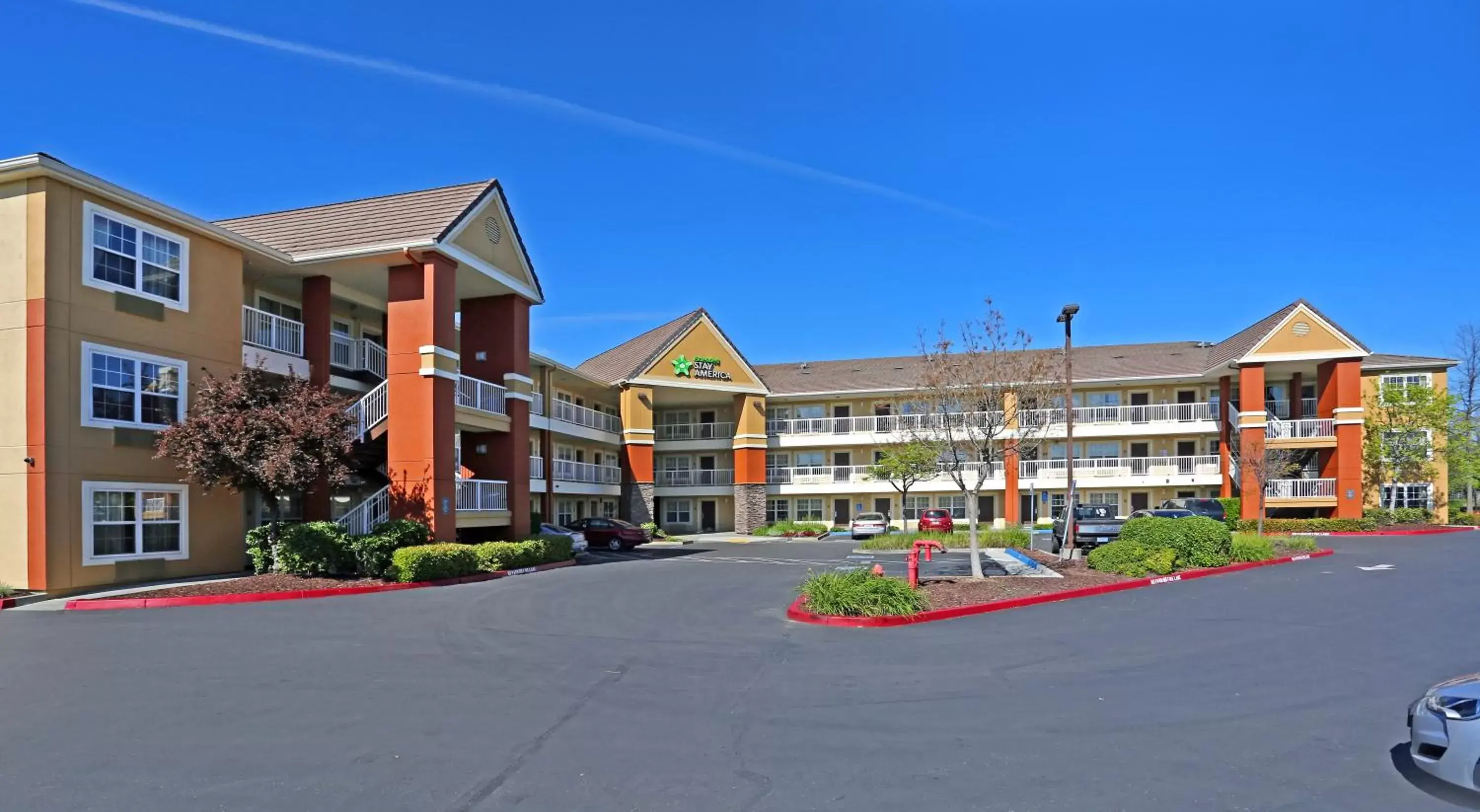 Property Building in Extended Stay America Suites - Sacramento - Arden Way
