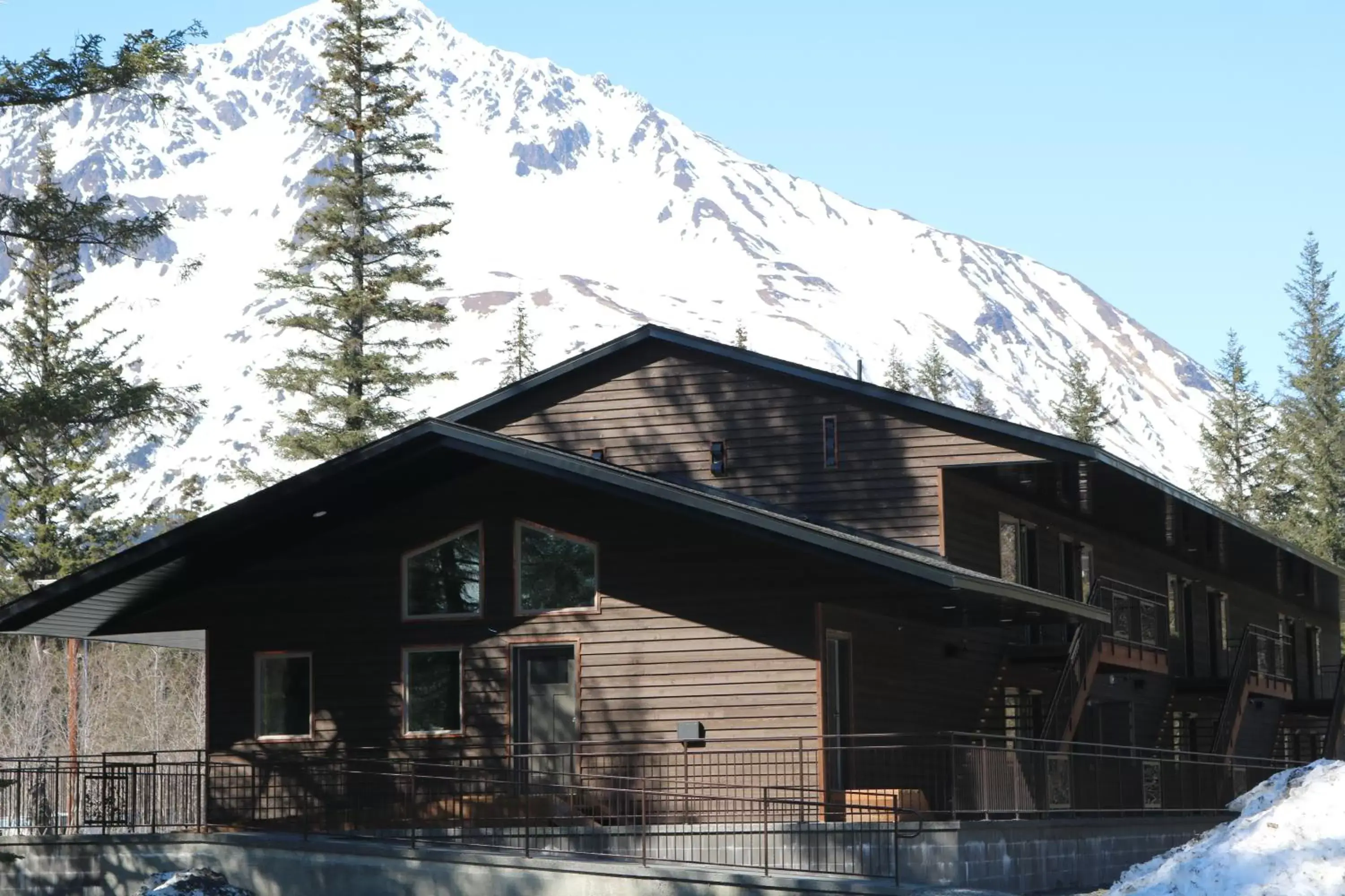 Property building, Winter in Spruce Lodge