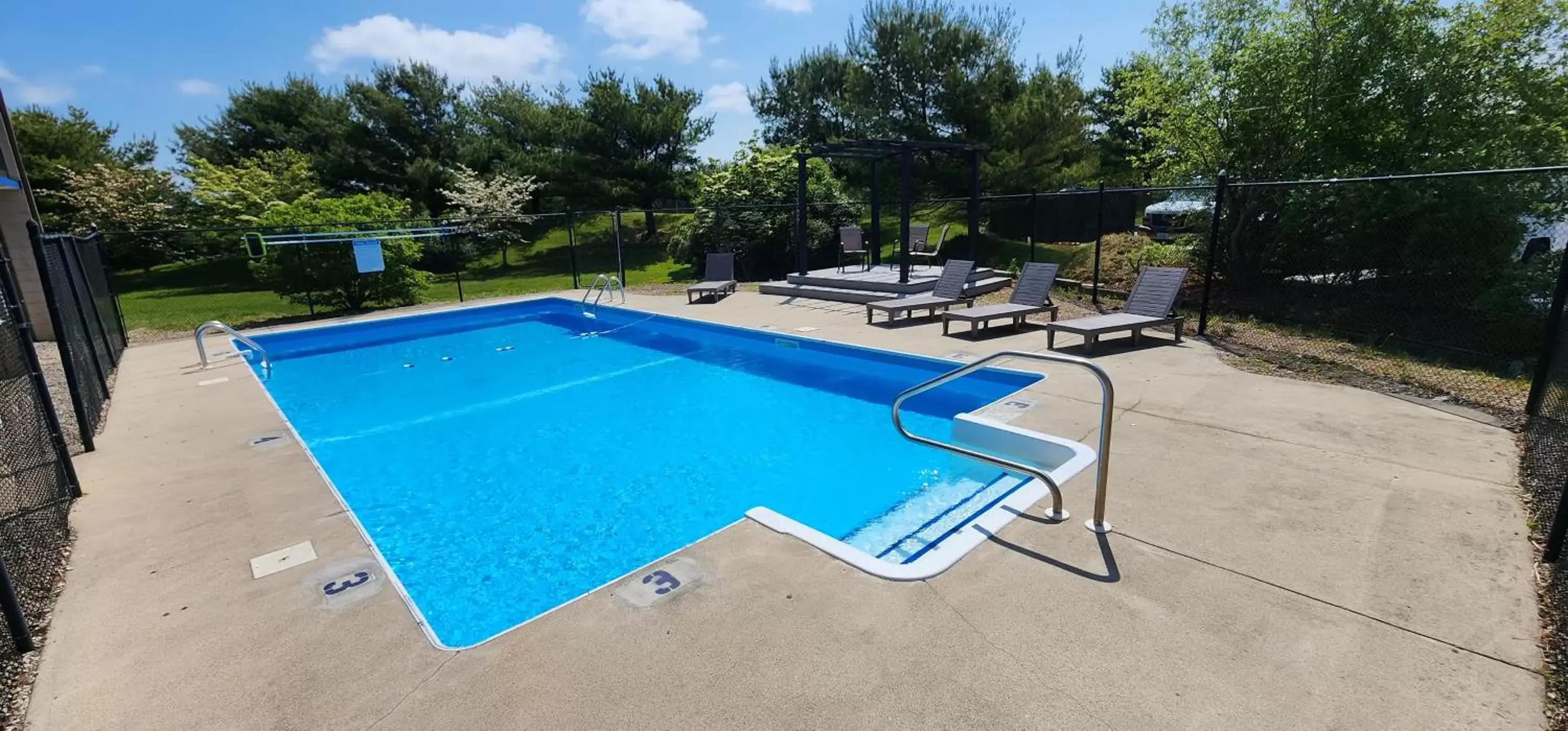 Swimming Pool in Red Roof Inn & Suites Newport - Middletown, RI