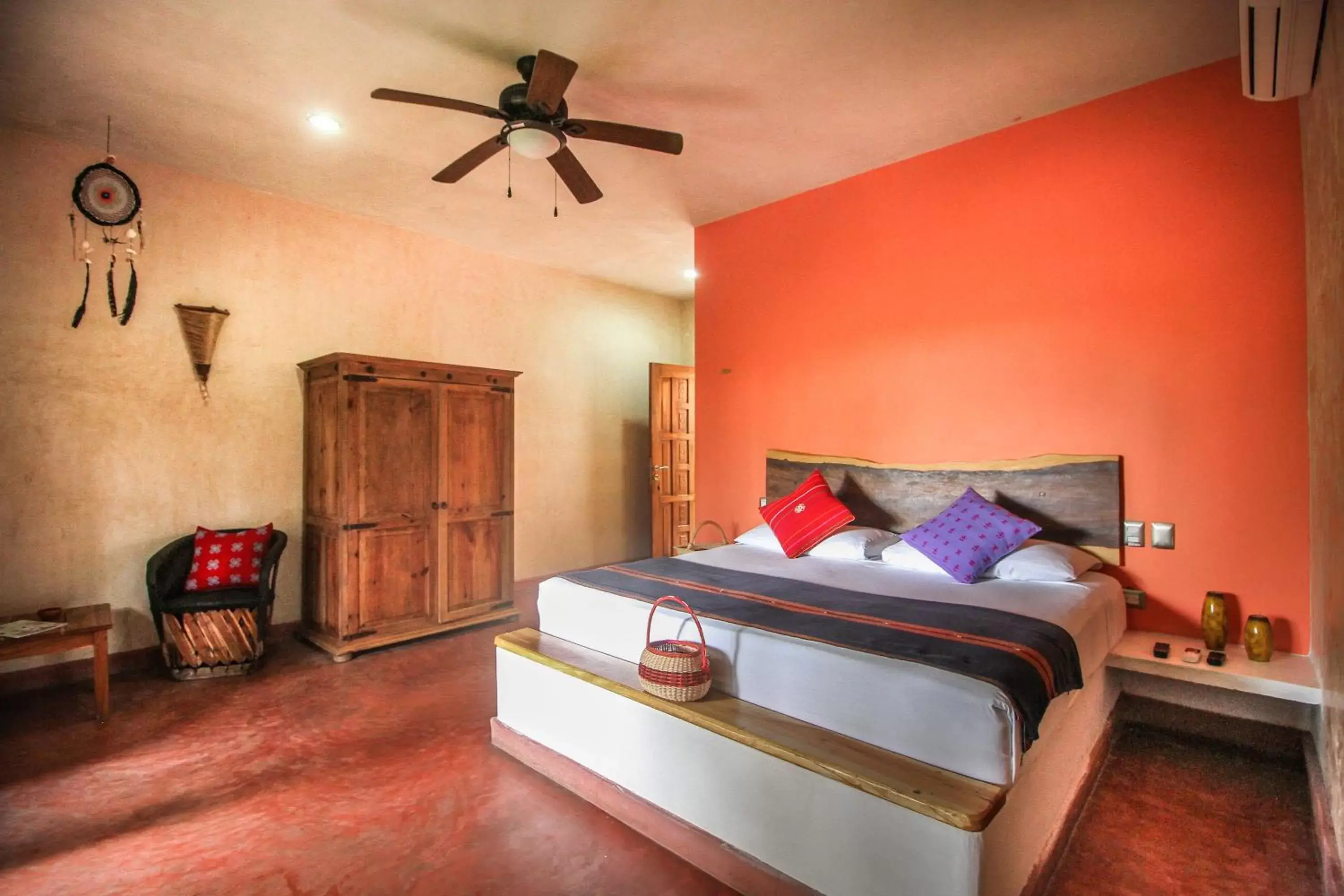 Photo of the whole room, Bed in Corazon De Jade