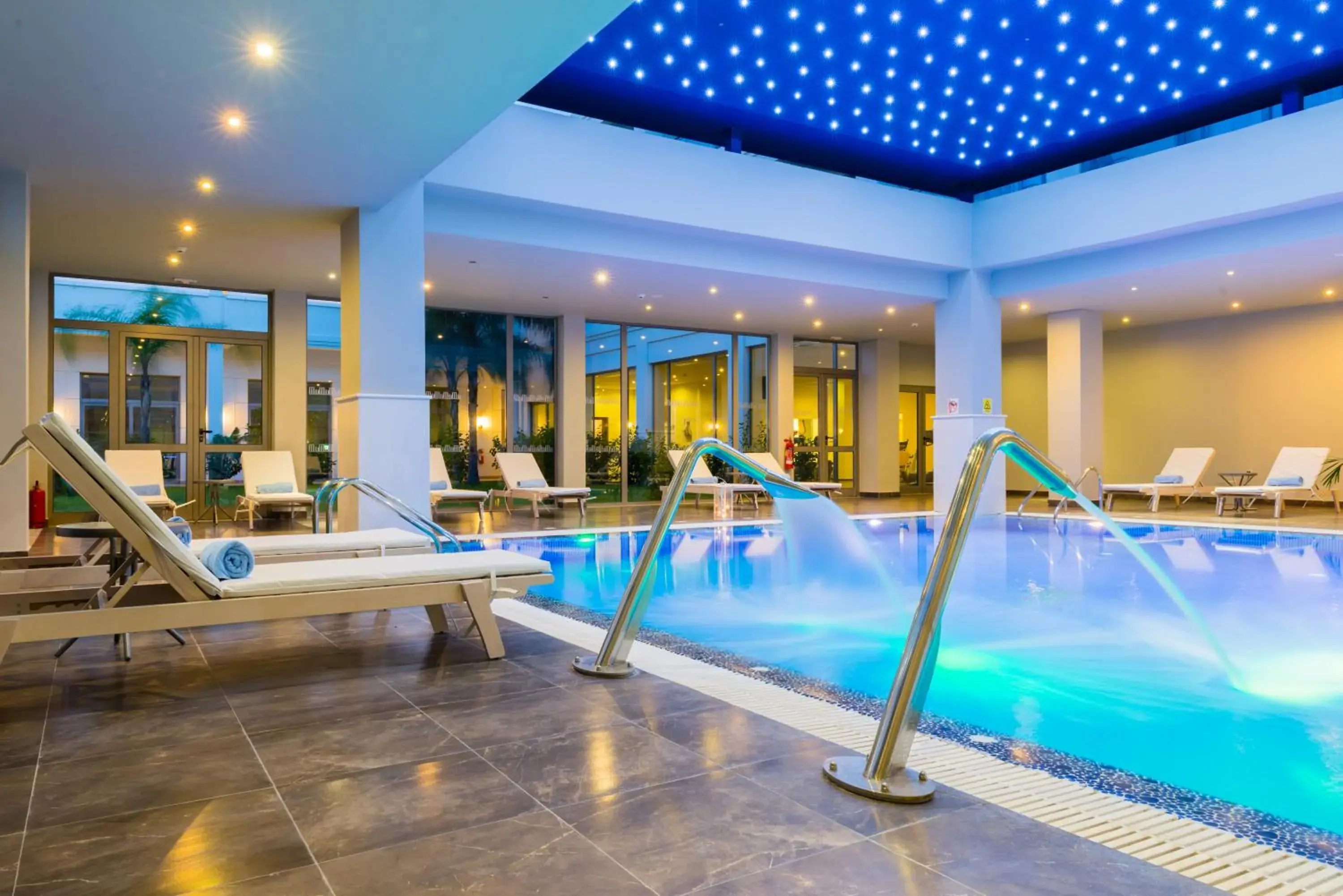 Spa and wellness centre/facilities, Swimming Pool in Apollo Blue