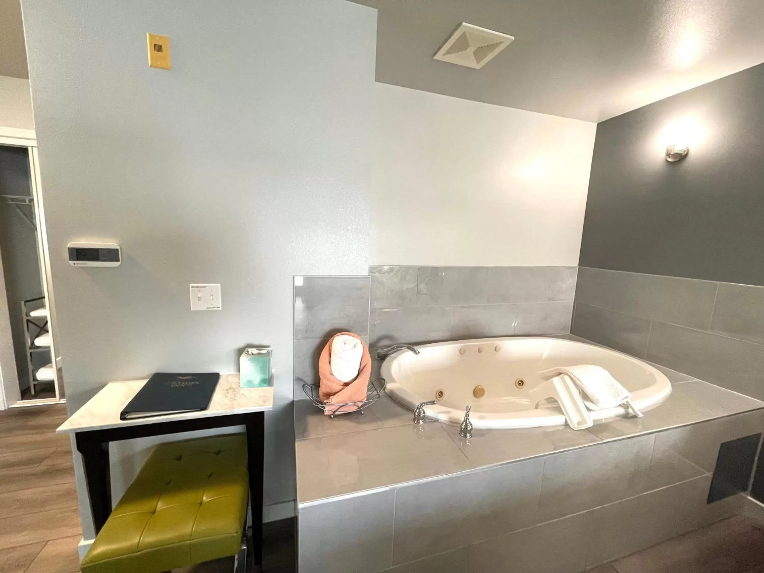 Bathroom in Tides Inn & Suites
