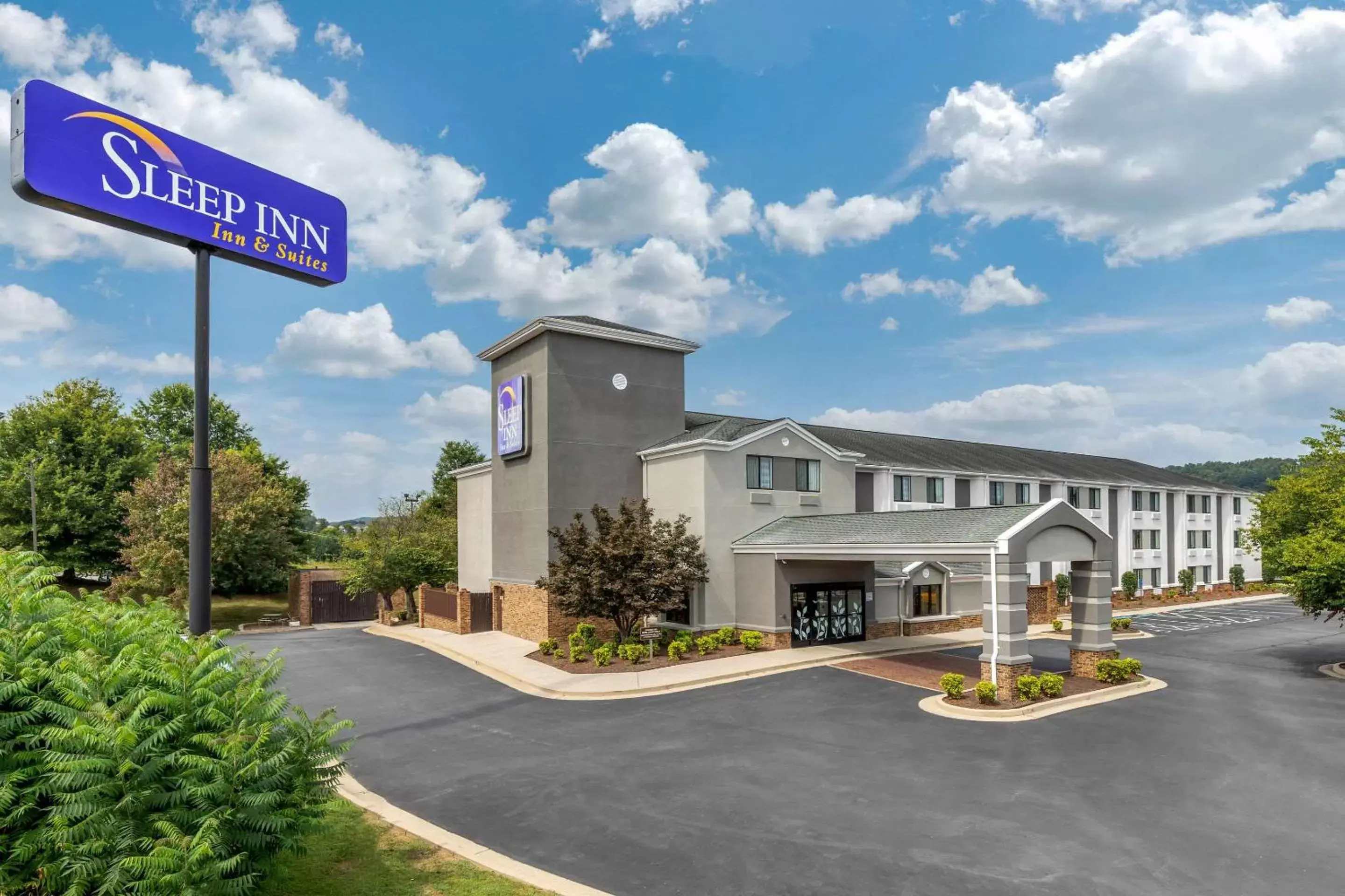 Property building in Sleep Inn & Suites Property building in Sleep Inn & Suites