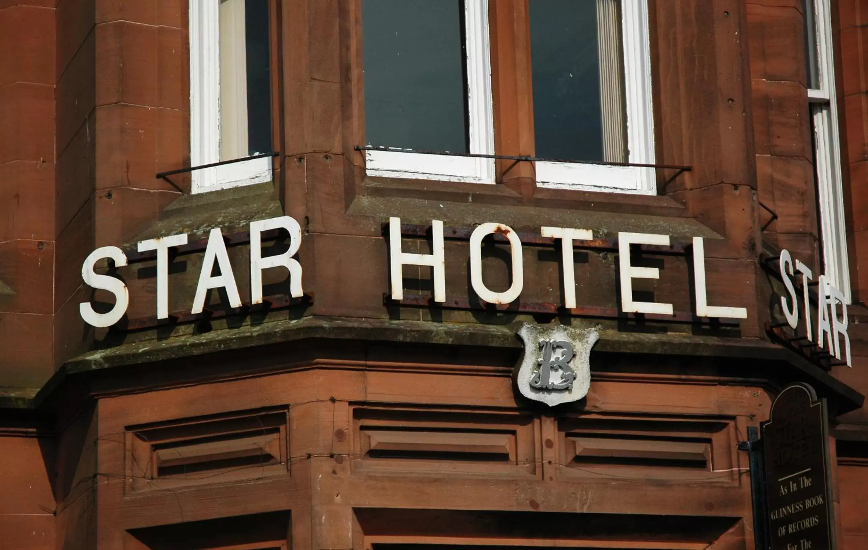 Facade/entrance, Property Logo/Sign in The Famous Star Hotel Moffat