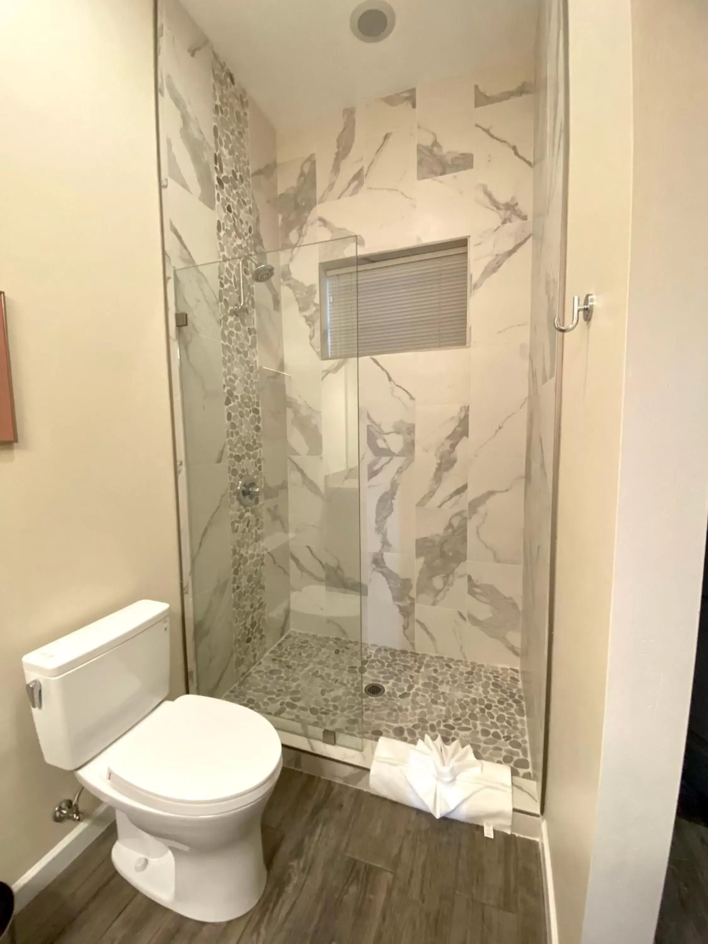 Shower, Bathroom in Sedona Village Lodge