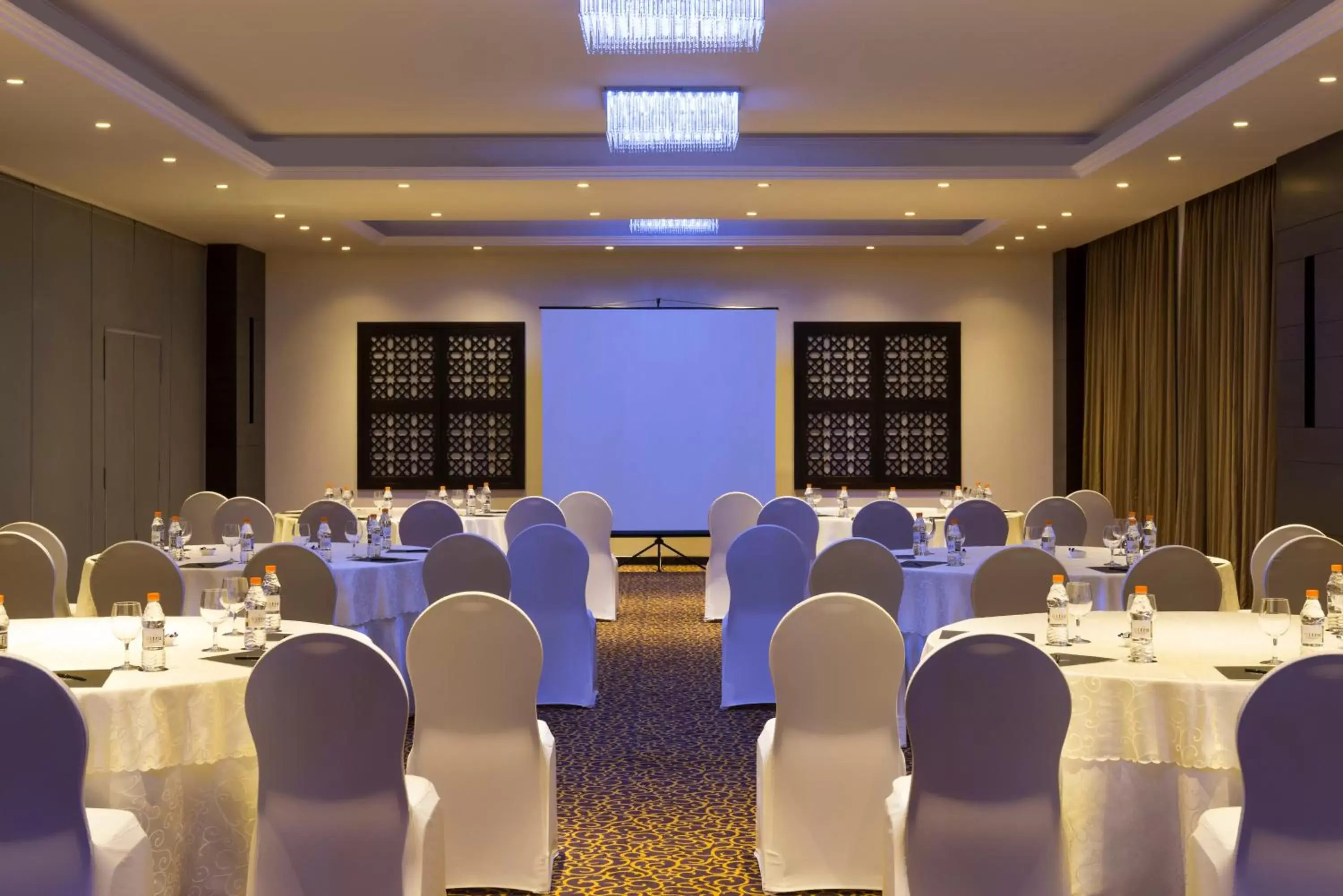 Meeting/conference room in Corp Amman Hotel