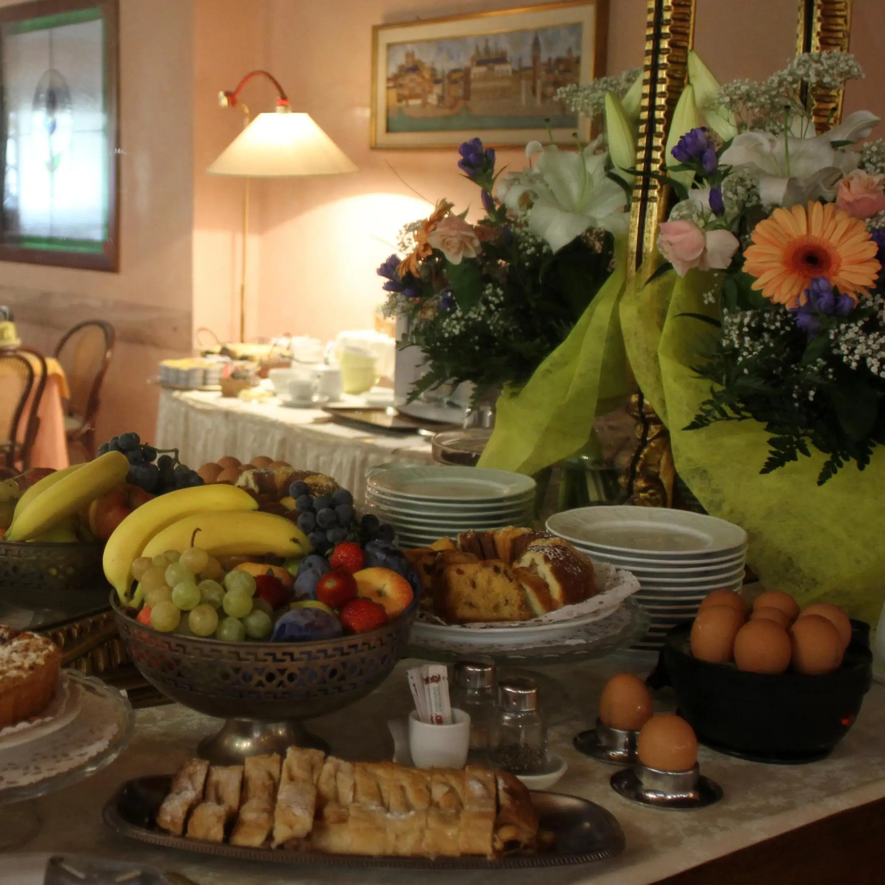 Buffet breakfast in Hotel Antico Moro