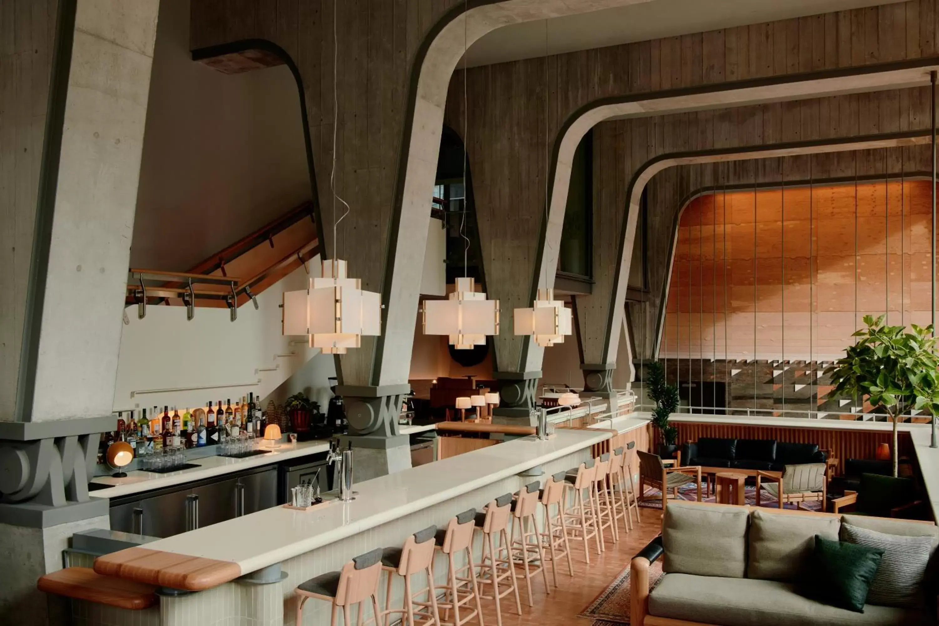 Lounge or bar, Restaurant/Places to Eat in Ace Hotel Toronto