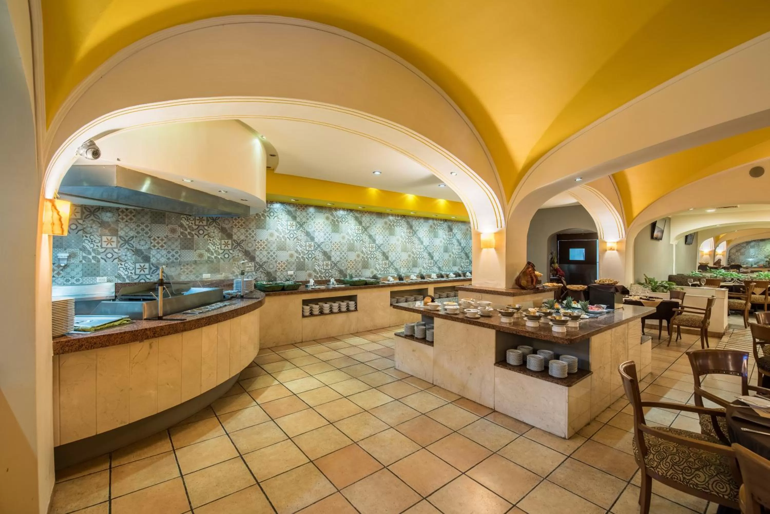 Restaurant/places to eat in Holiday Inn Guadalajara Expo Plaza del Sol by IHG