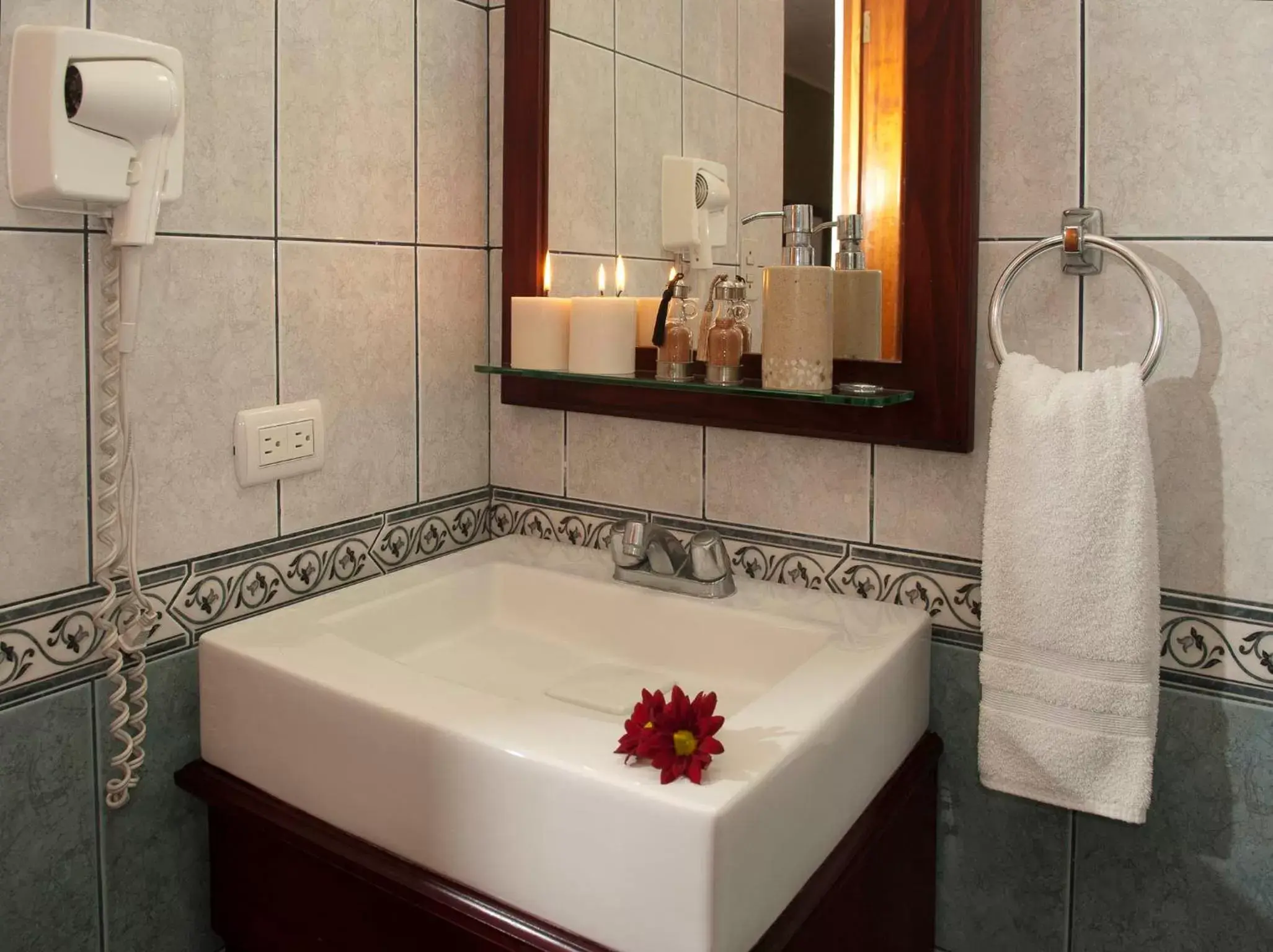 Bathroom in La Sabana Hotel Suites Apartments