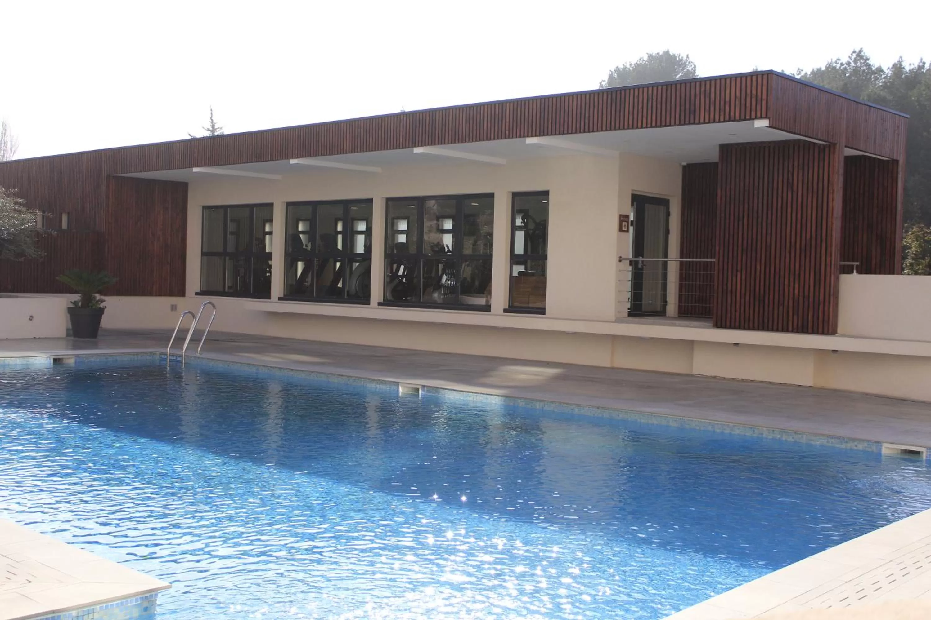 Fitness centre/facilities in Best Western Marseille Aeroport