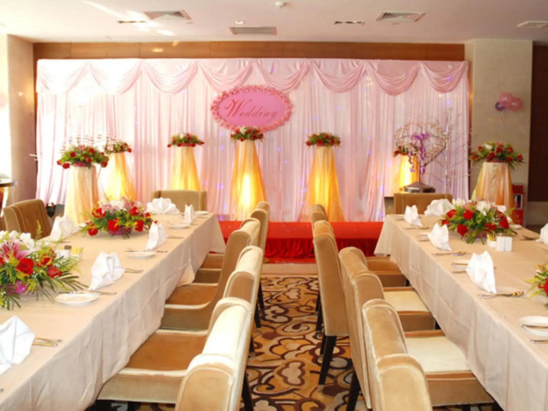 Restaurant/places to eat, Banquet Facilities in Hiyet Oriental Hotel